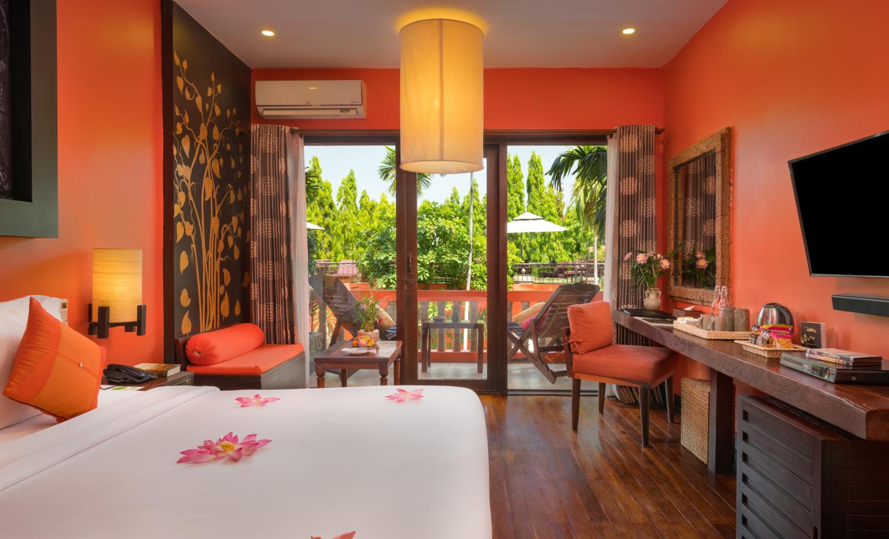 Suite Pool View - Free USD15 Credit Spa - Photo 3