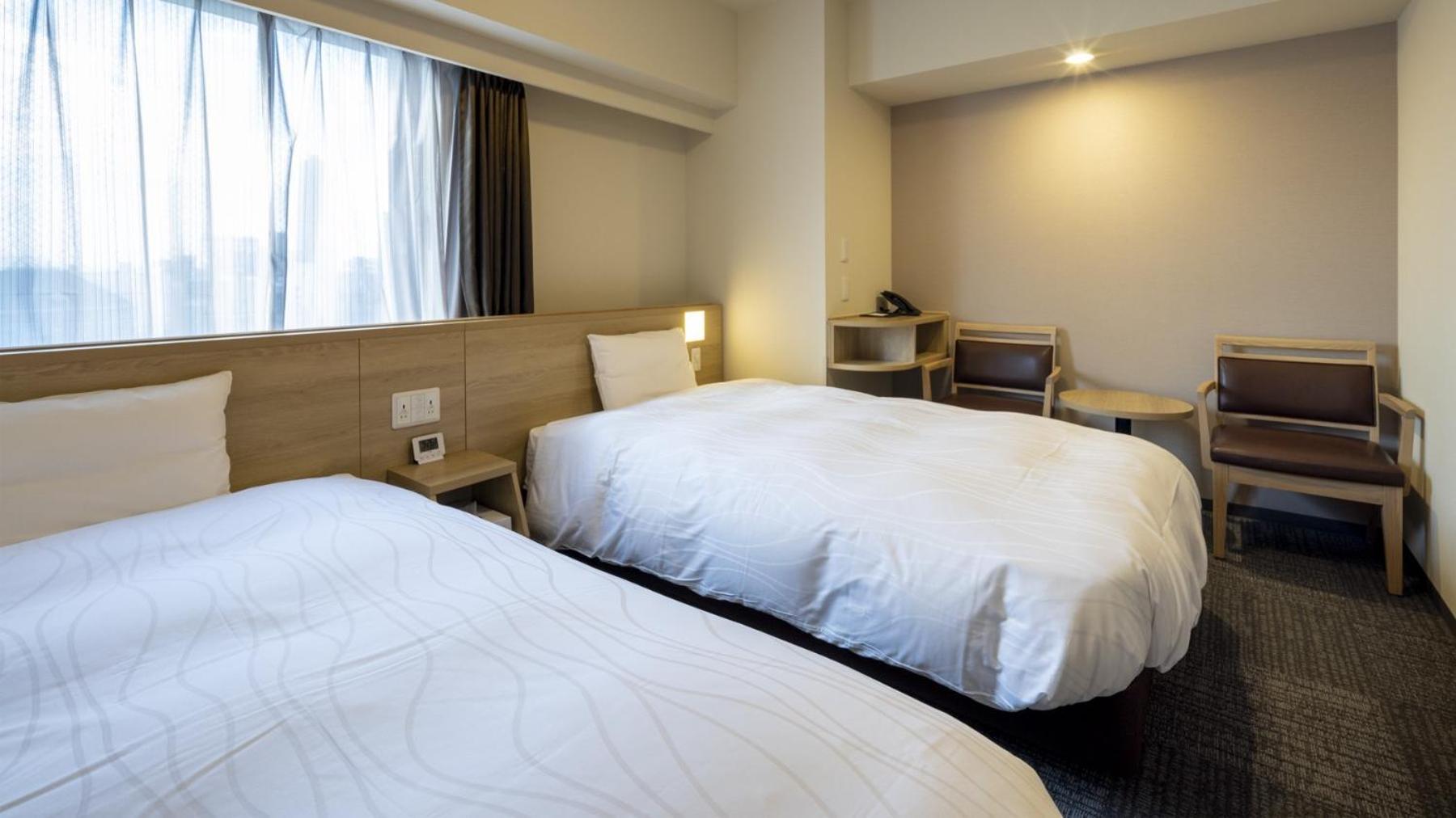 Standard Twin Room - Photo 2