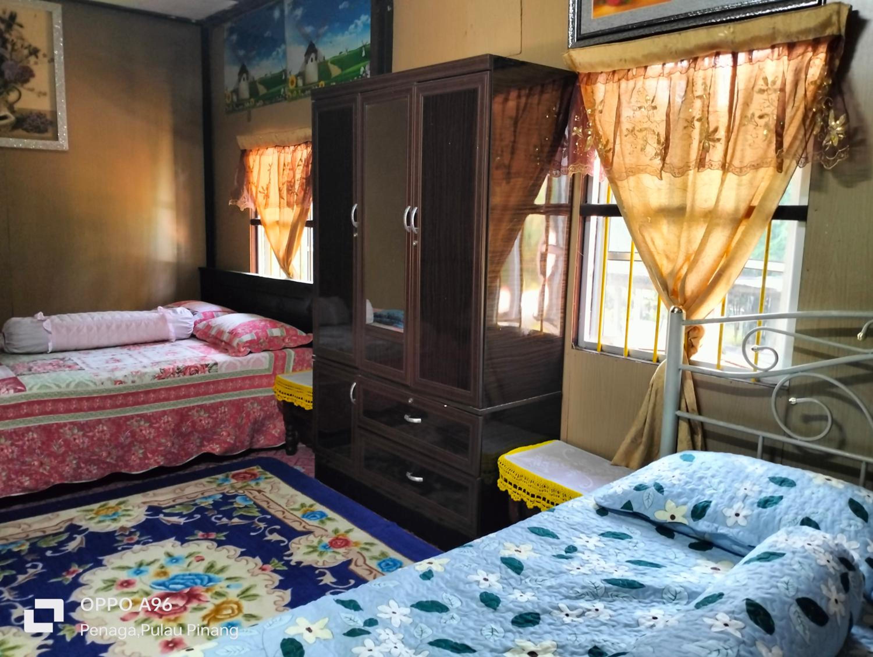 Double Room With Shared Bathroom photo 1