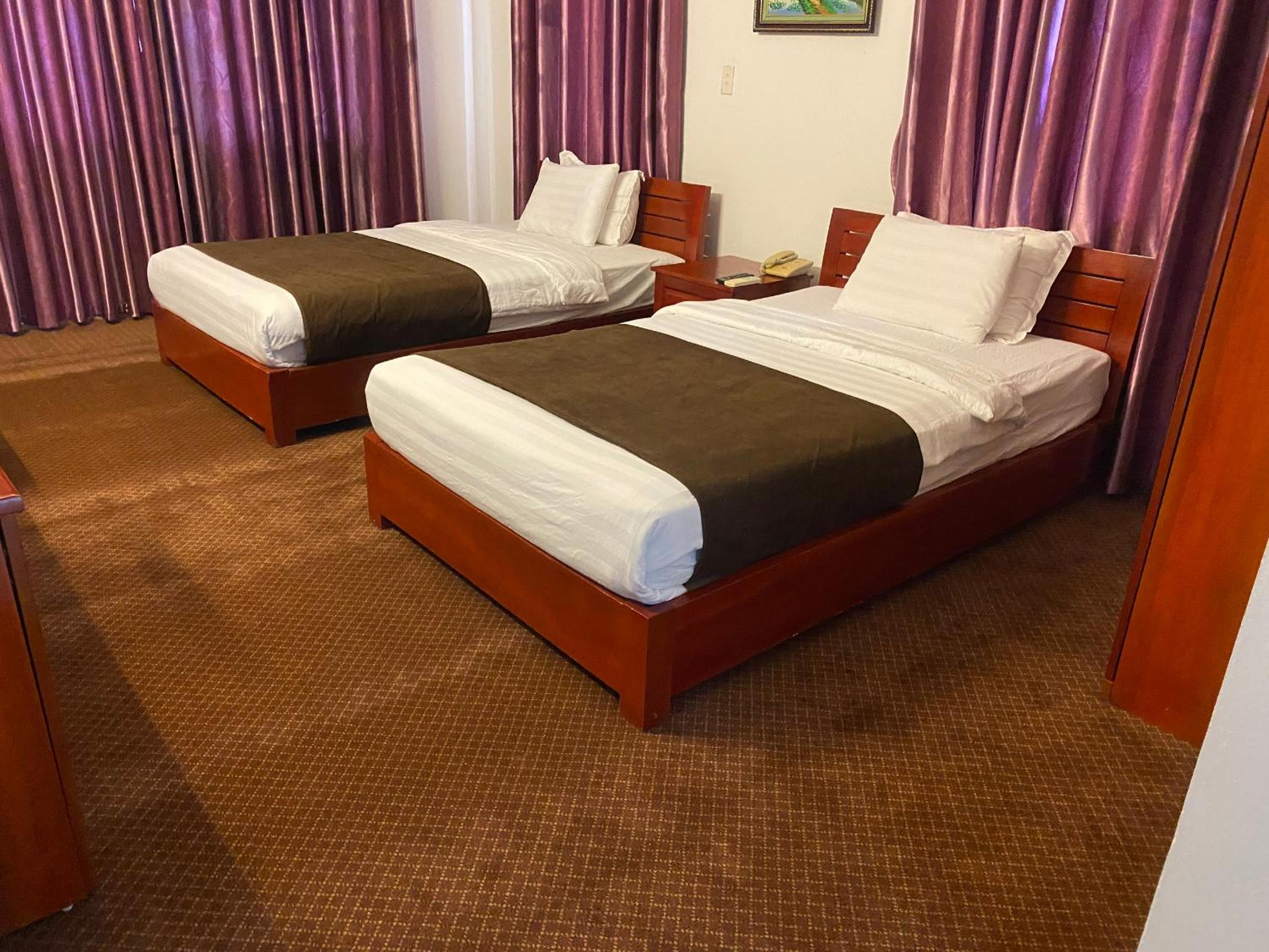 Deluxe Double or Twin Room photo 1