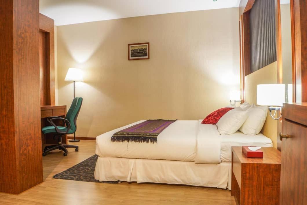 Superior King Room - Photo 2