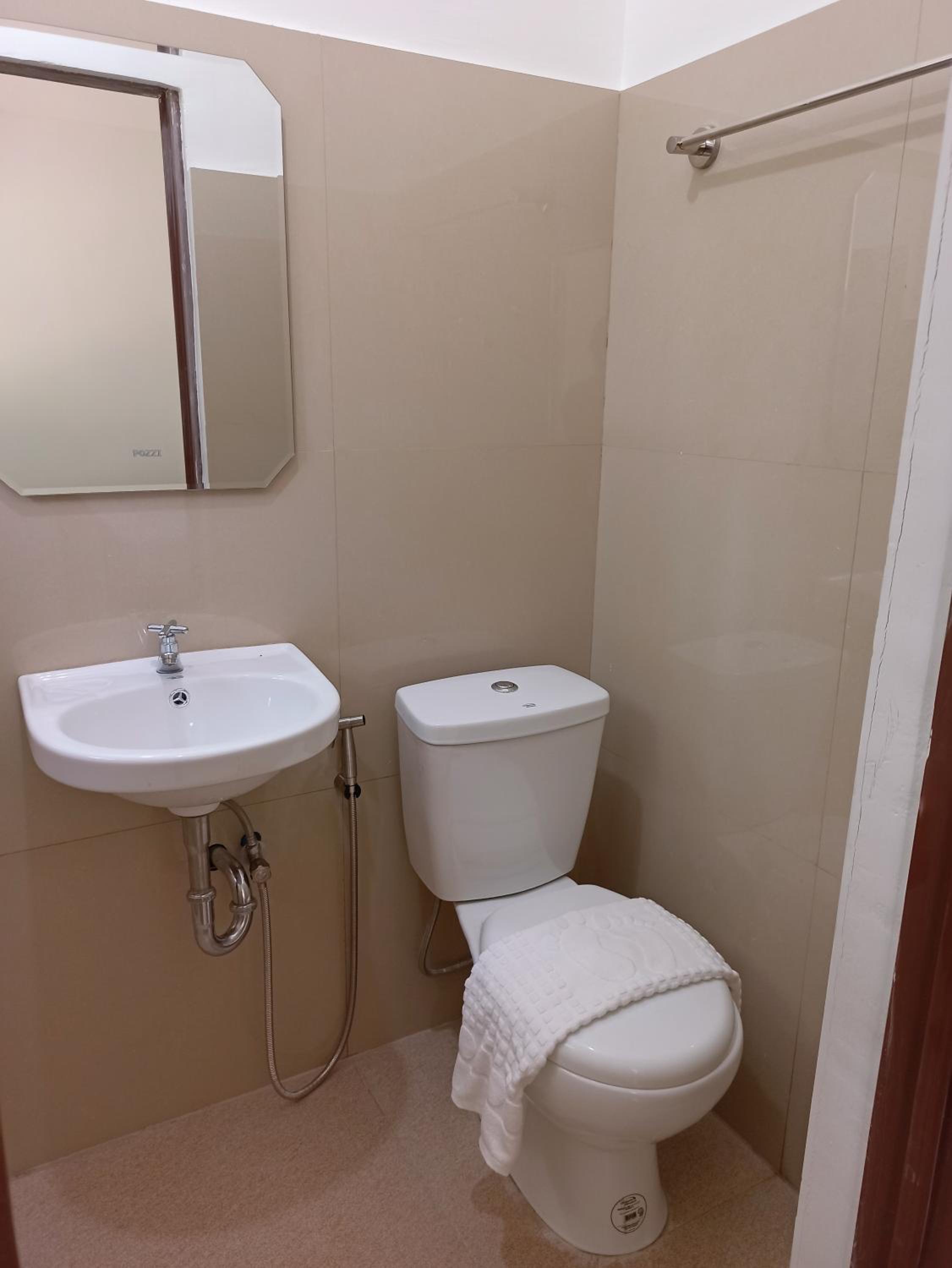 Double Room with Private Bathroom photo 3