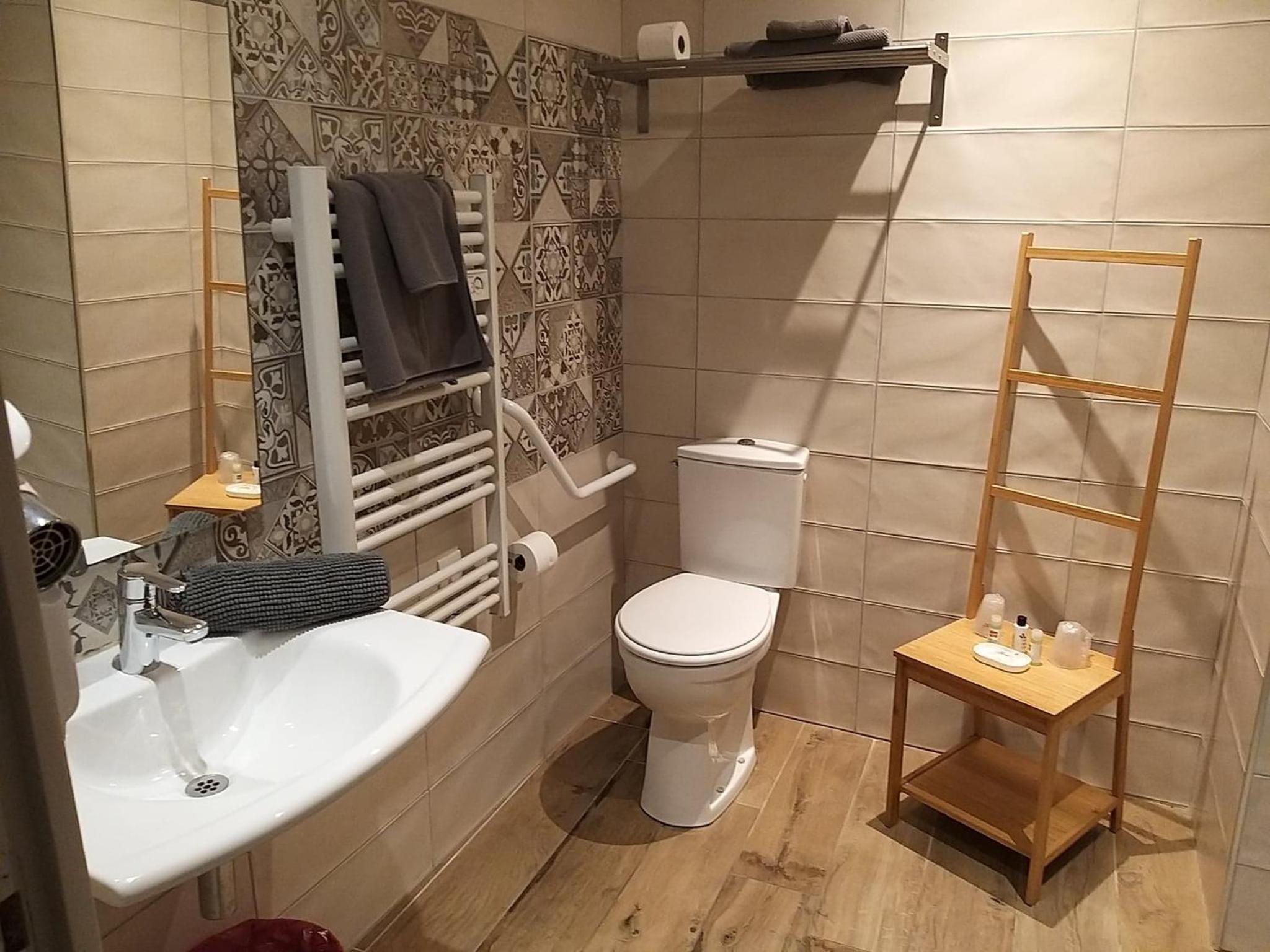 Superior Double Room - Photo 6