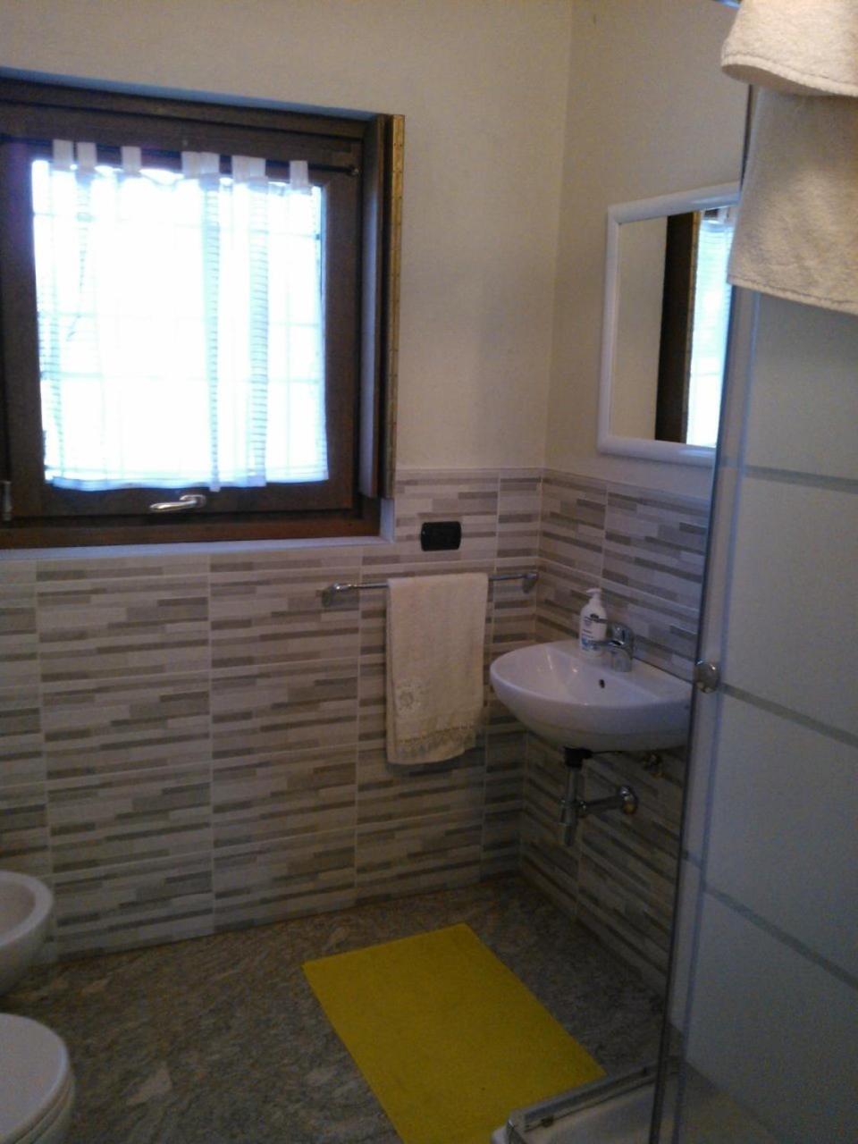 Large Double Room photo 3