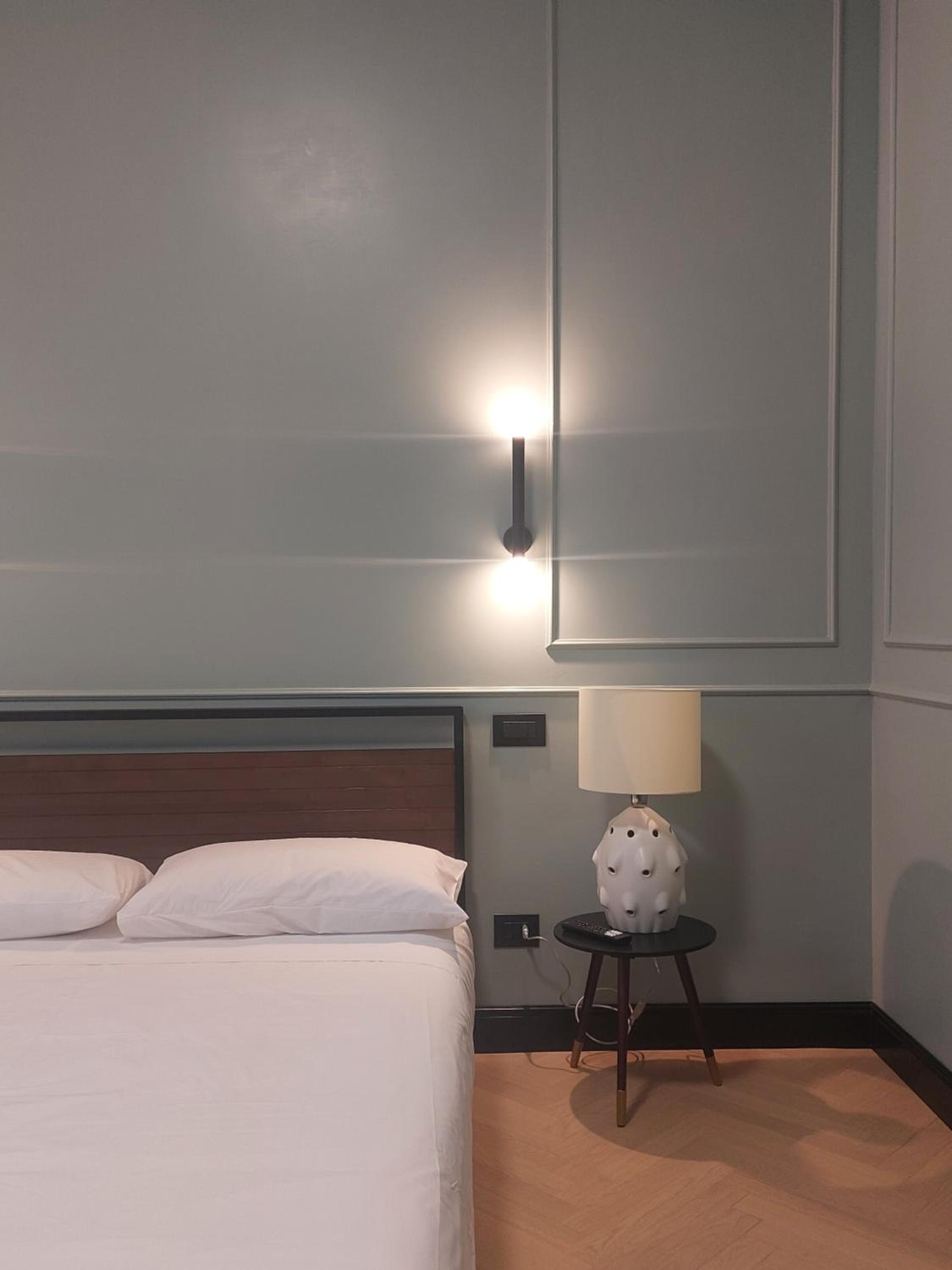 Double Room with Private Bathroom - Photo 28