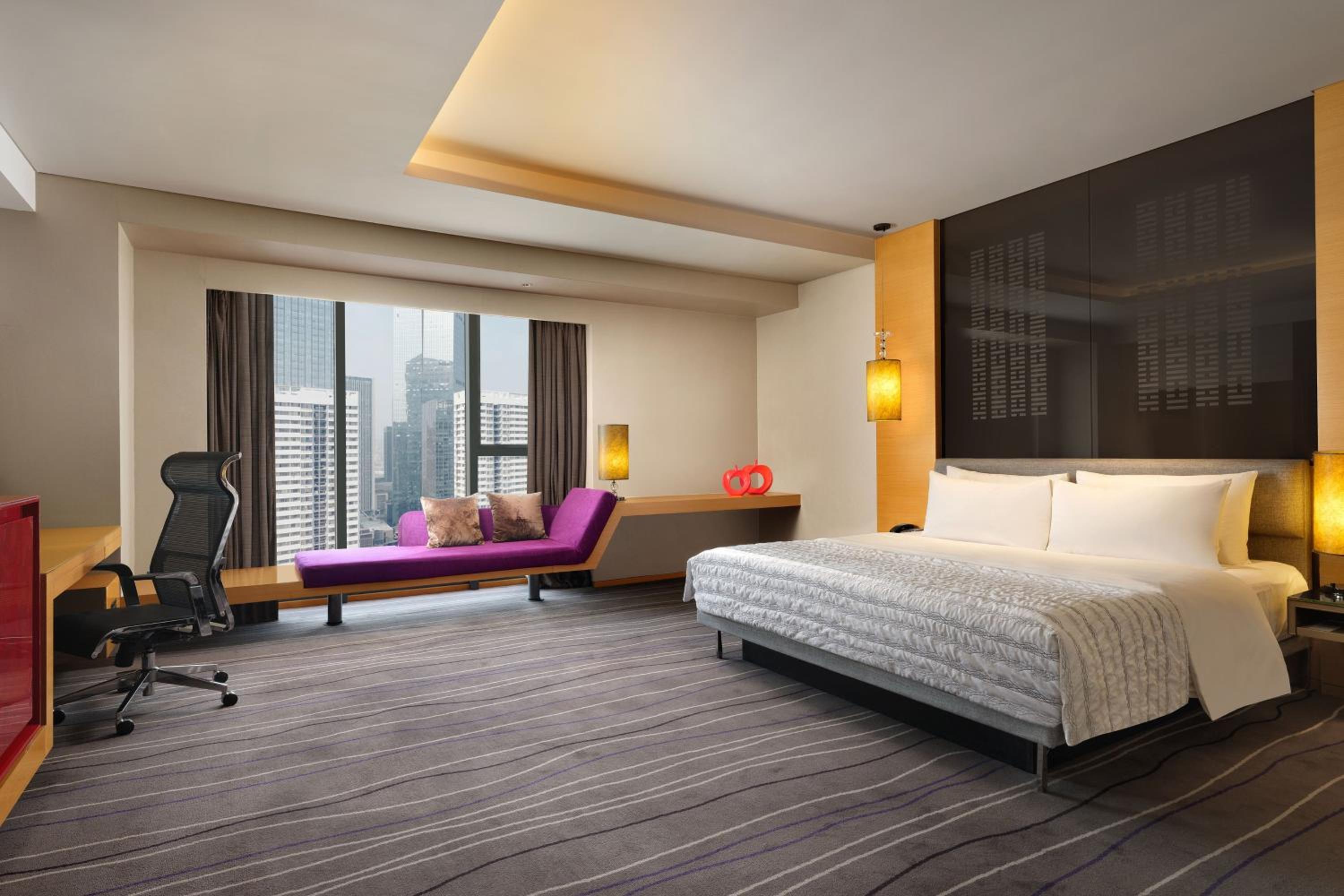 Premier King Room