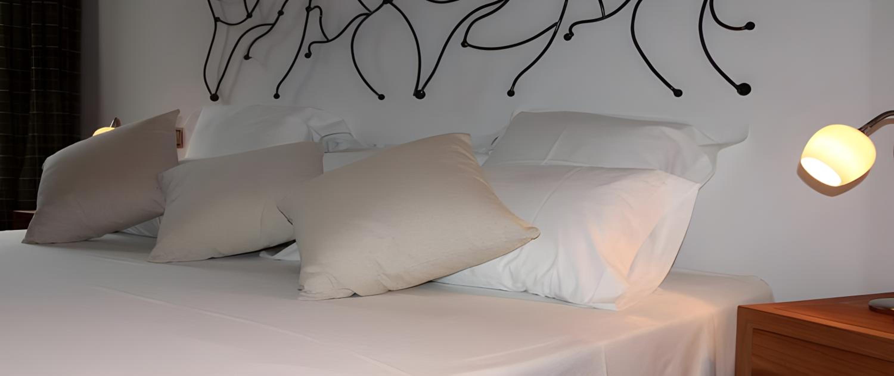 Habitación Doble con Bañera de Hidromasaje