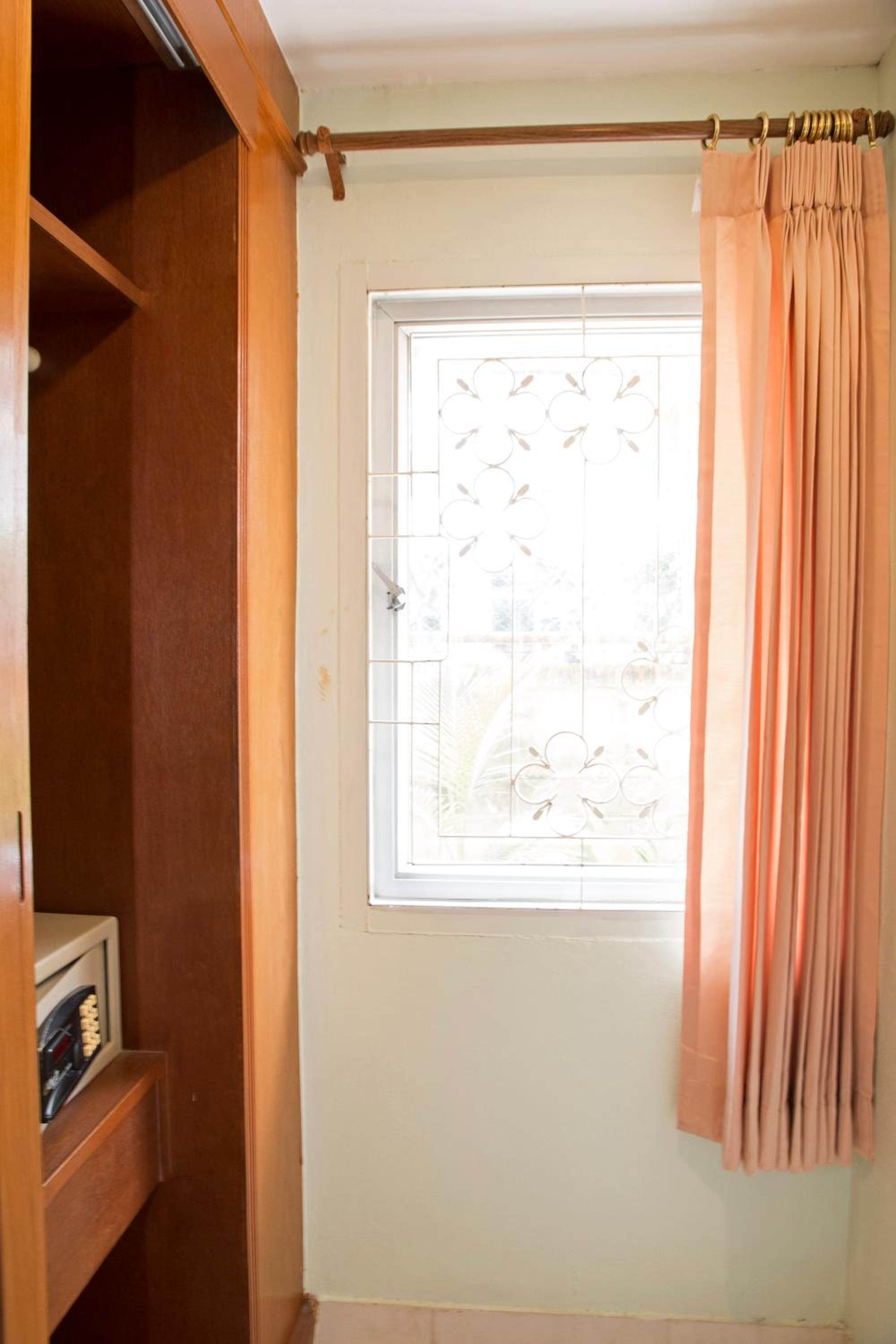 Standard Double Room - Photo 14