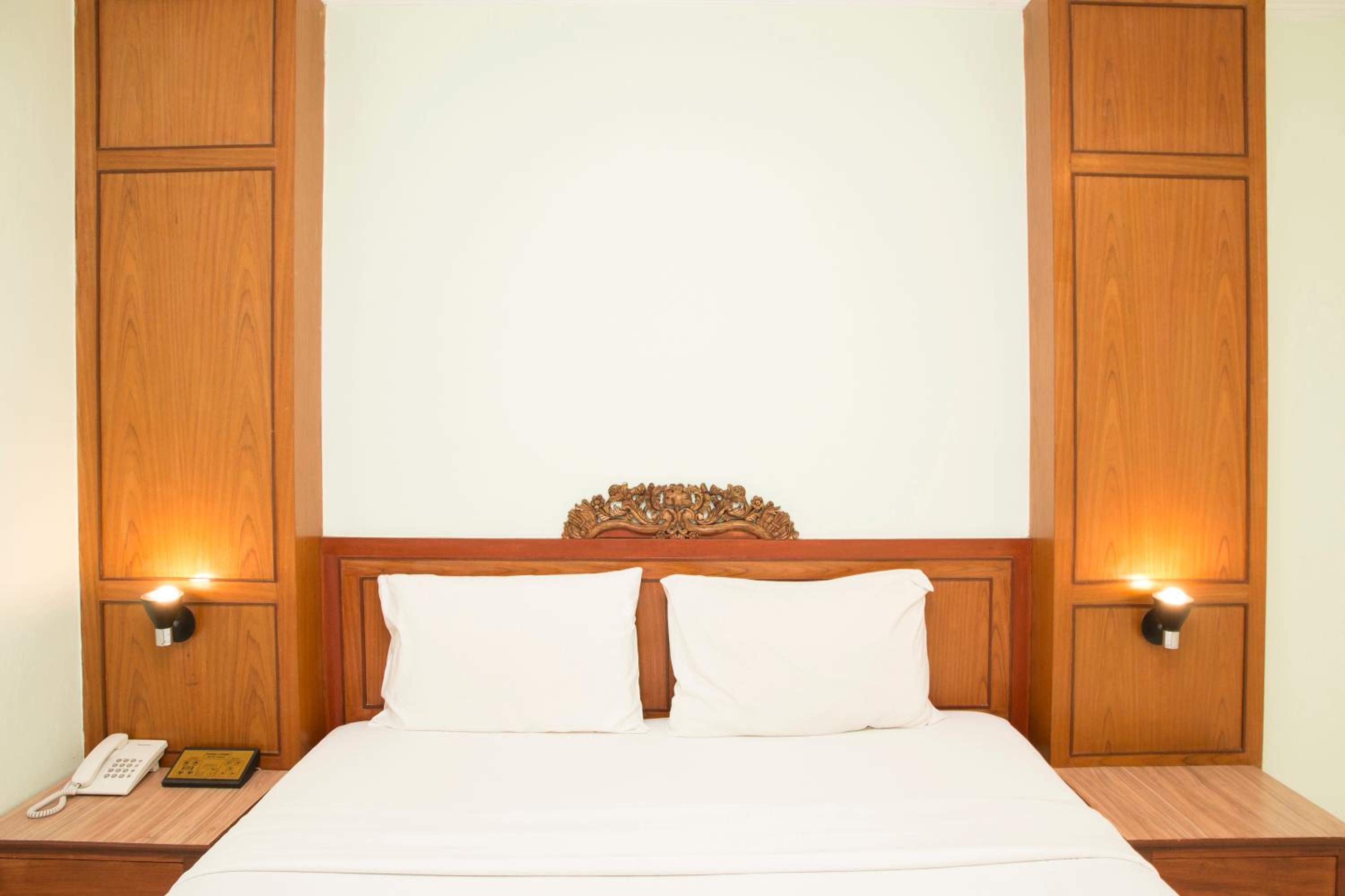 Standard Double Room - Photo 1