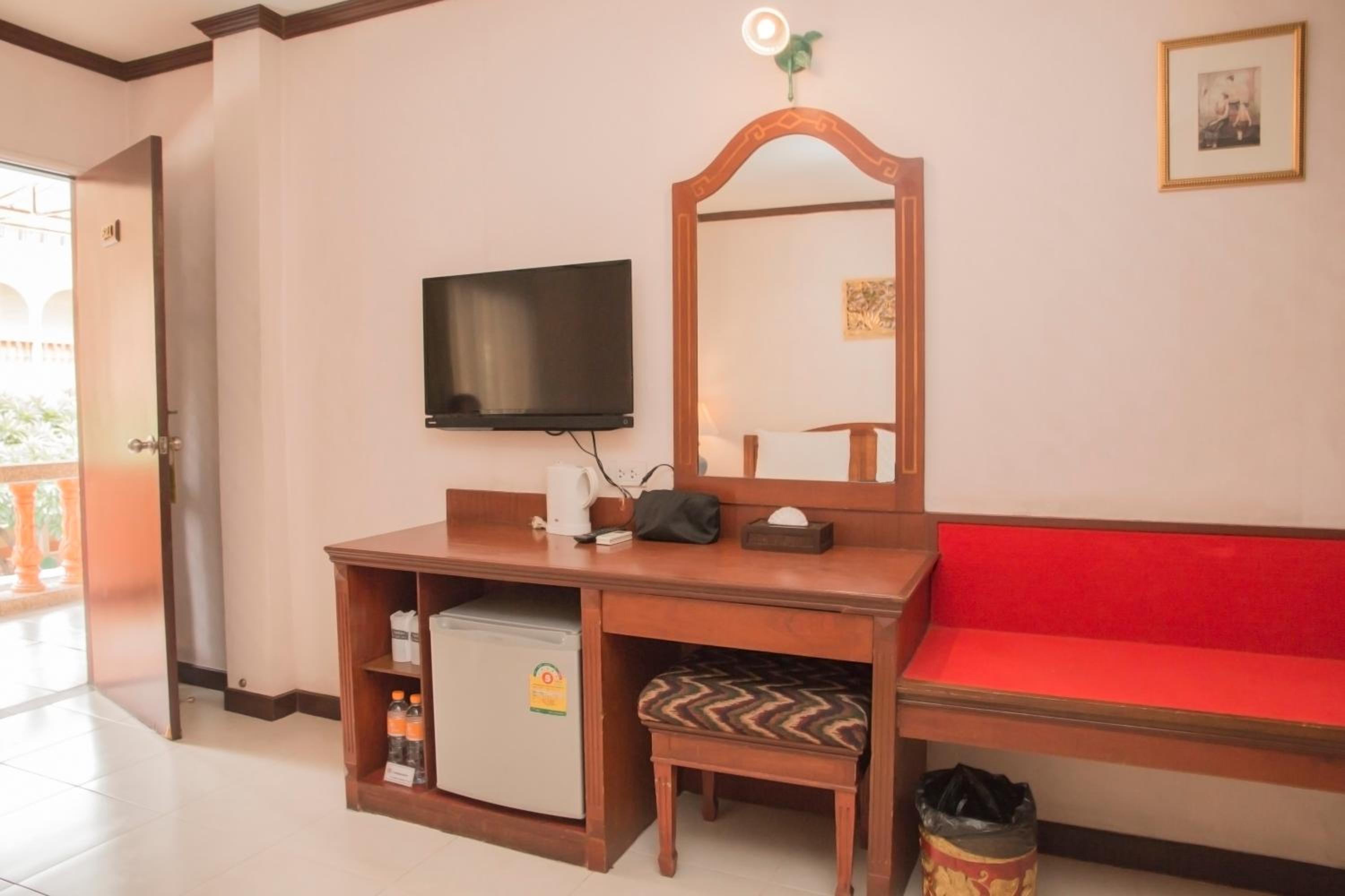 Superior Double Room - Photo 8