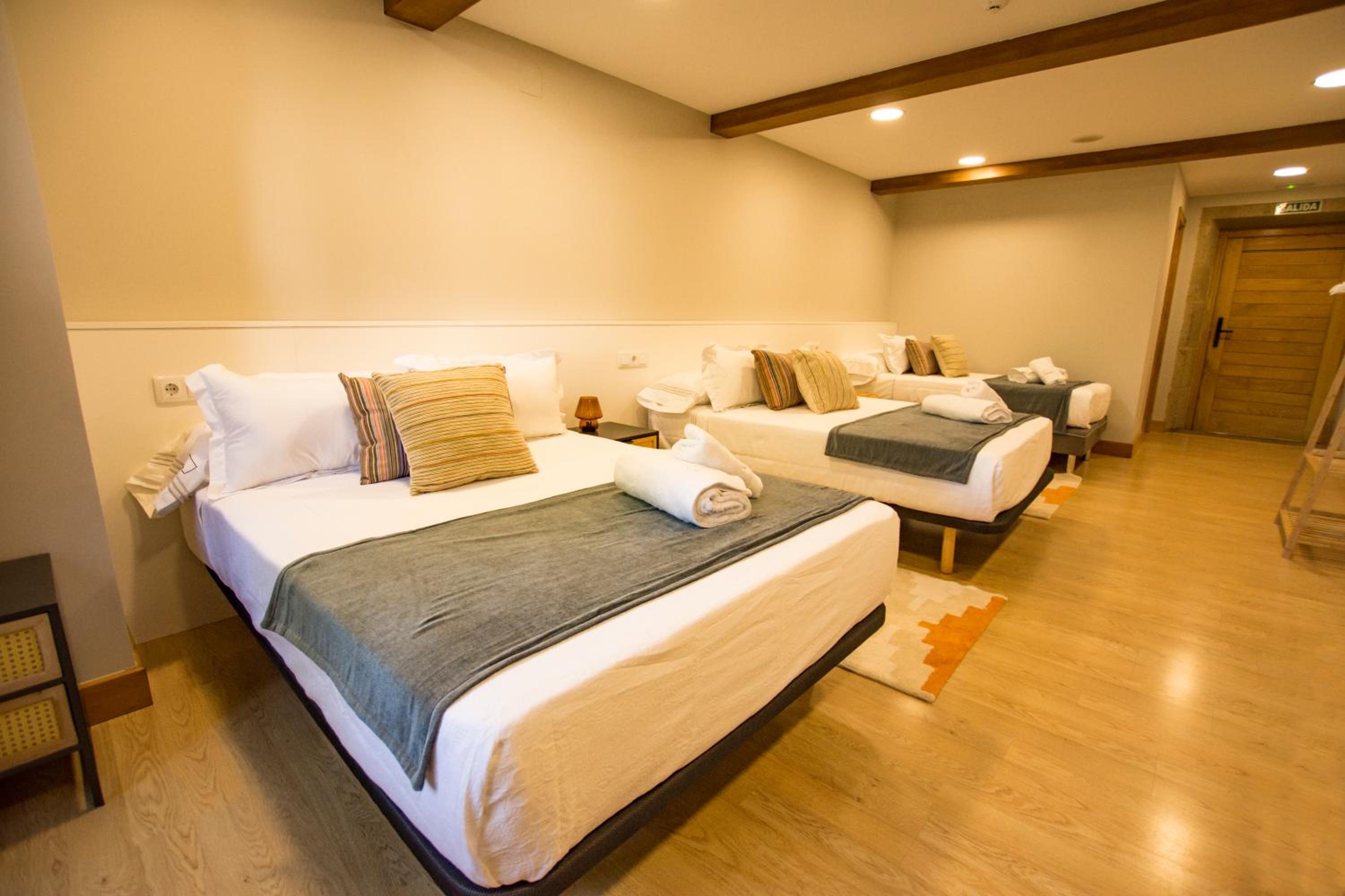 Superior Triple Room - Photo 2