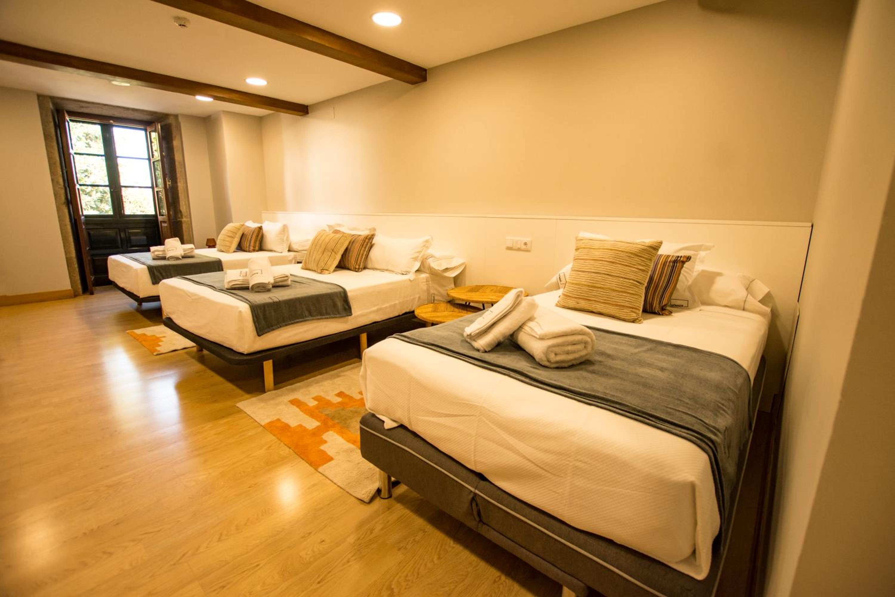 Superior Triple Room - Photo 3