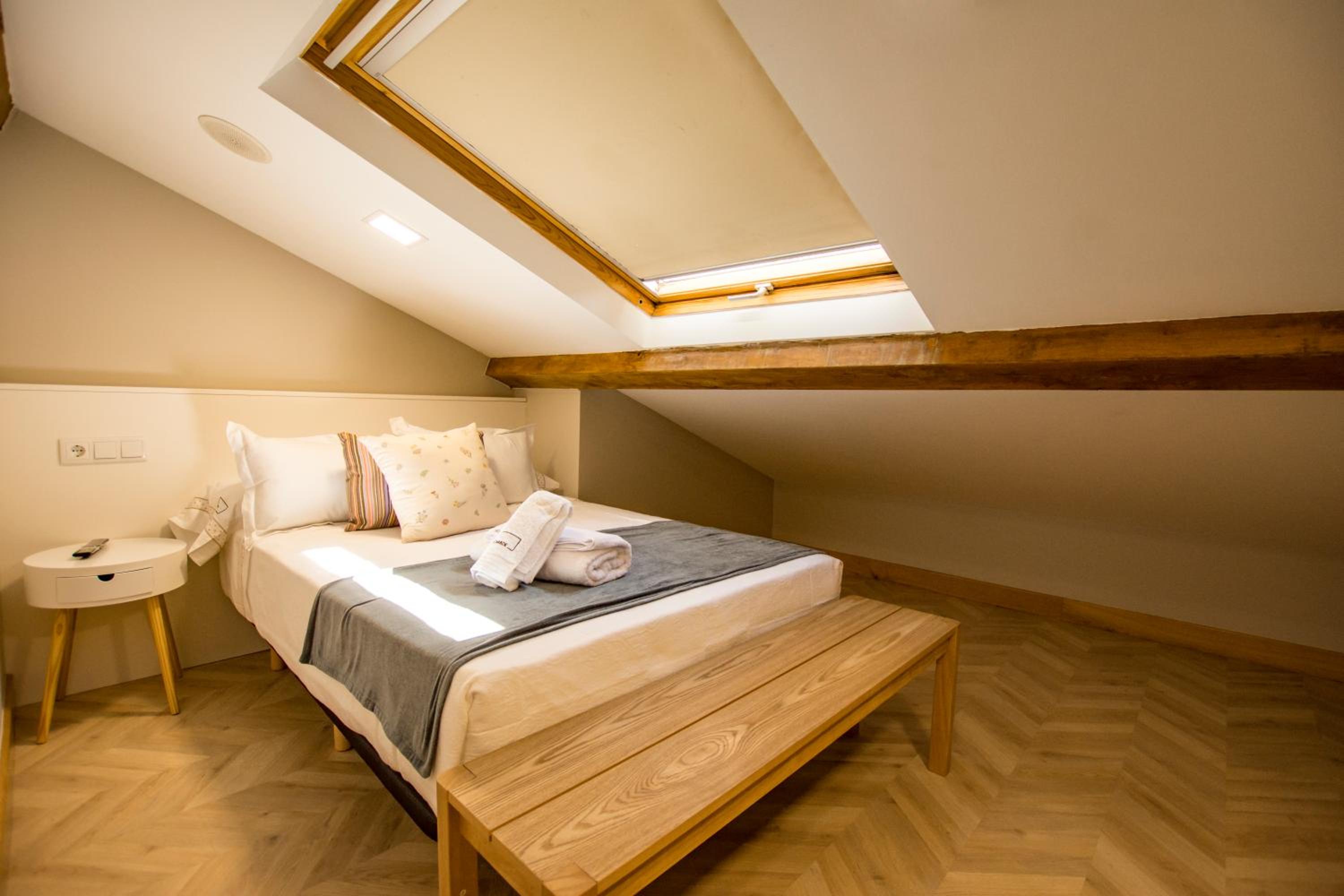 Budget Single Room photo 2