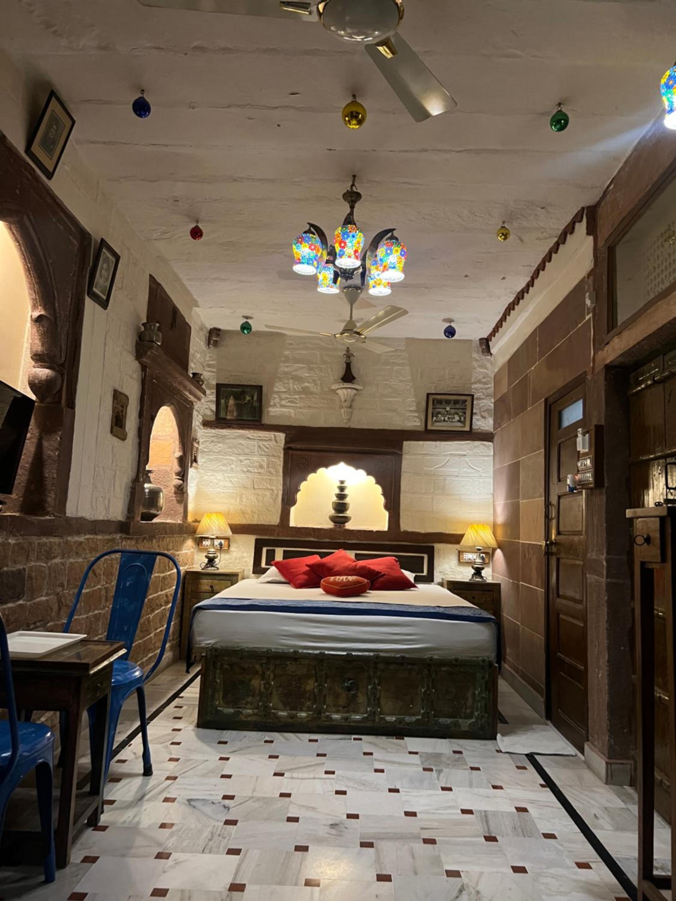 Family Suite with Balcony & Fort View - Photo 19