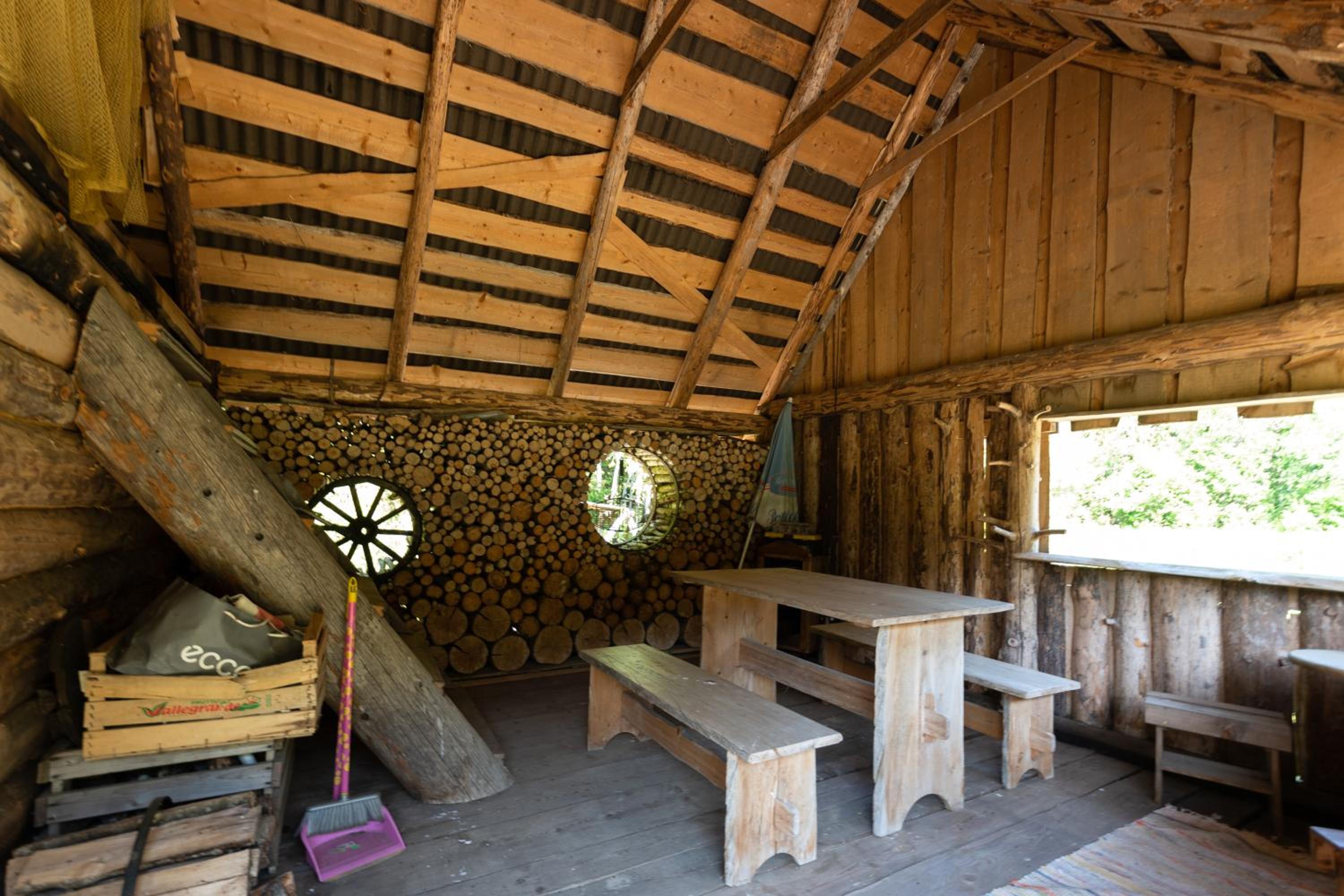 Four-Bedroom House - Photo 15