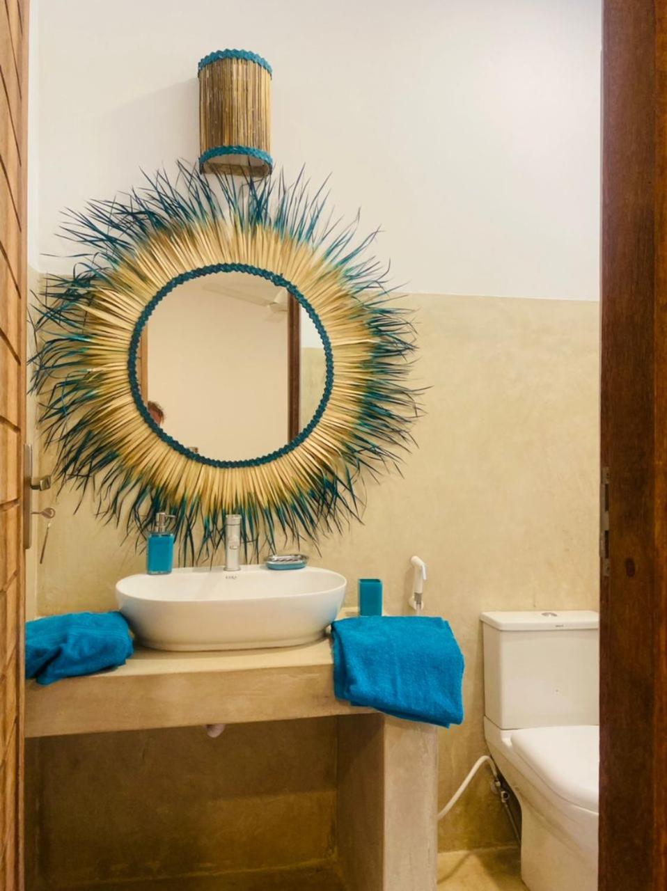 Deluxe King Suite - Photo 54