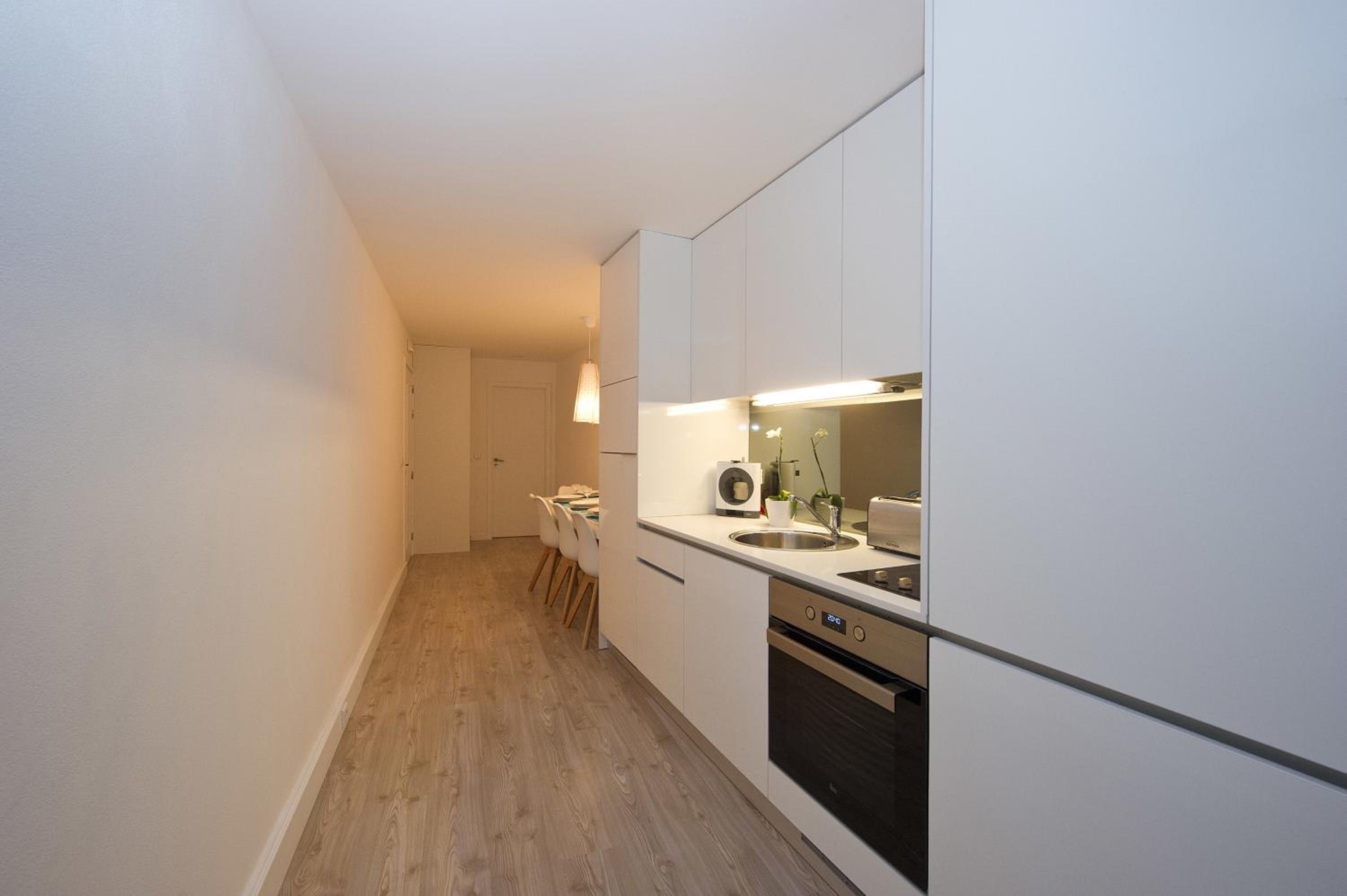 Studio Apartment - Photo 6
