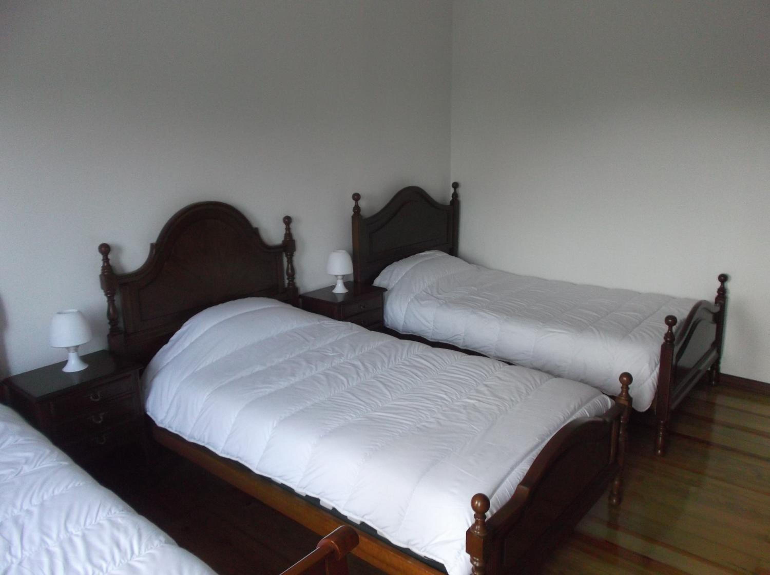 Triple Room with Balcony - Photo 3
