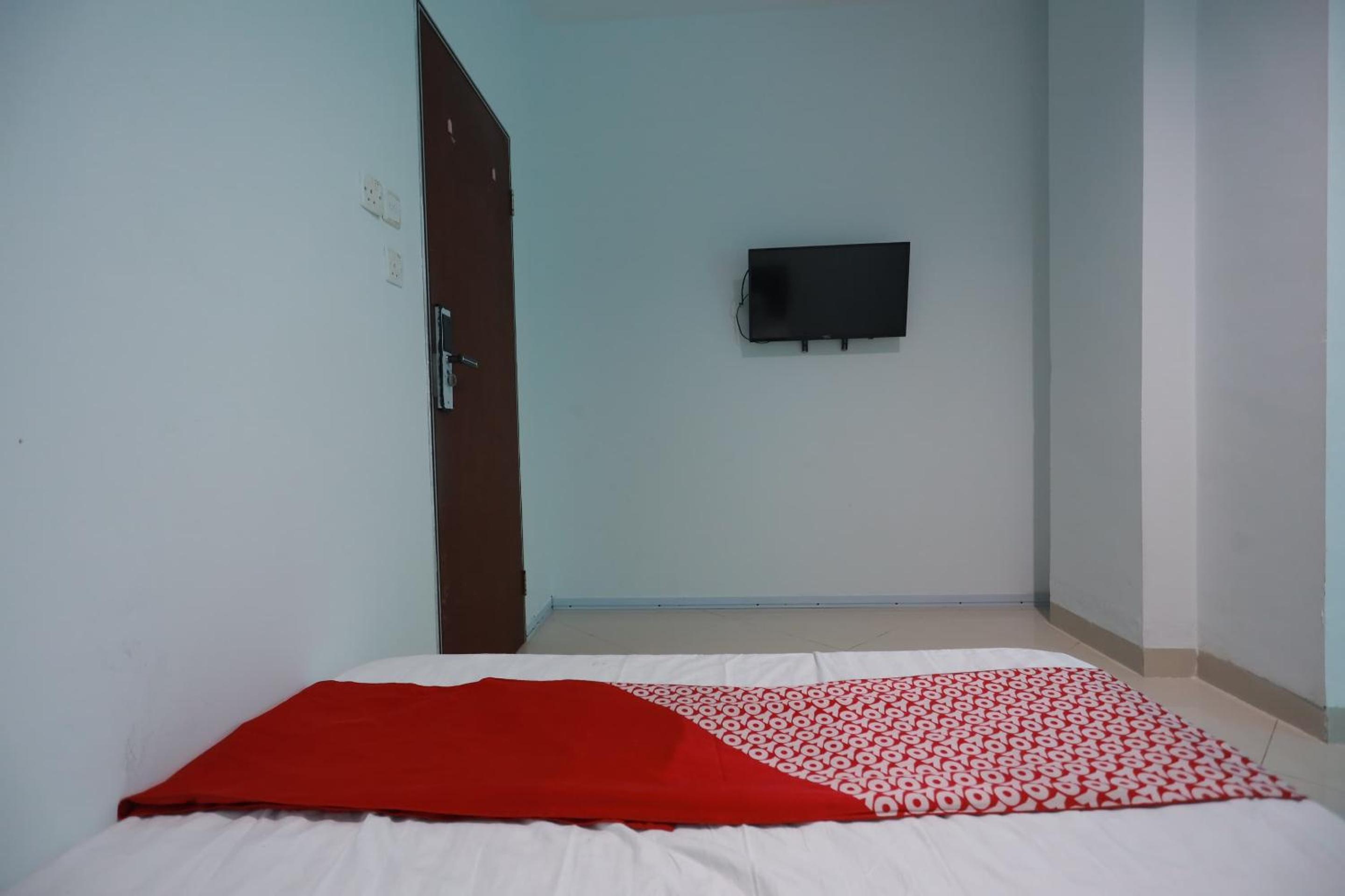 Standard Double Room photo 3