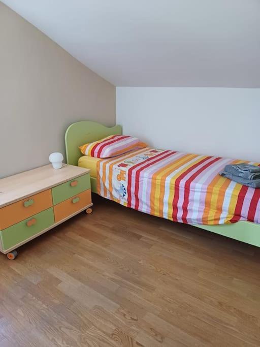 Three-Bedroom House photo 1