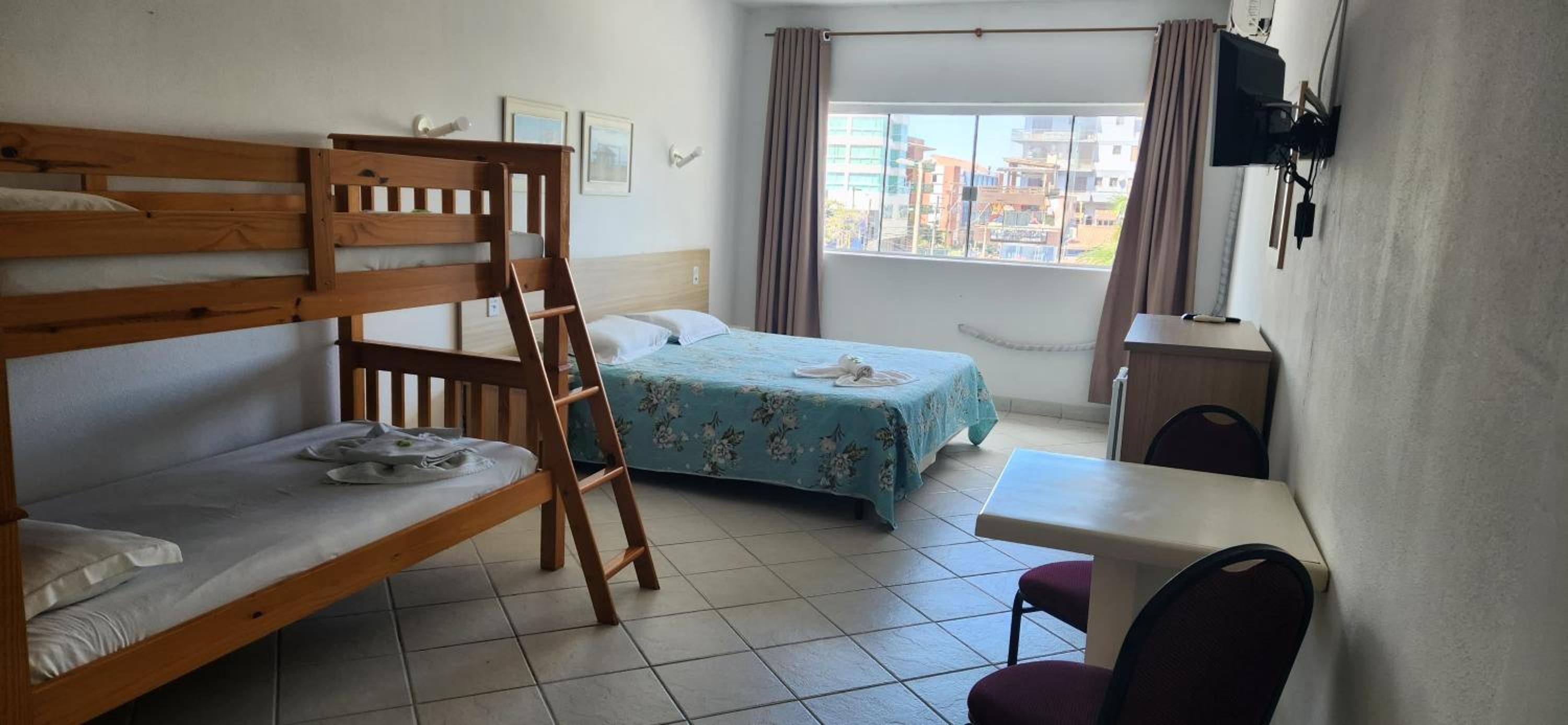 Superior Quadruple Room photo 2