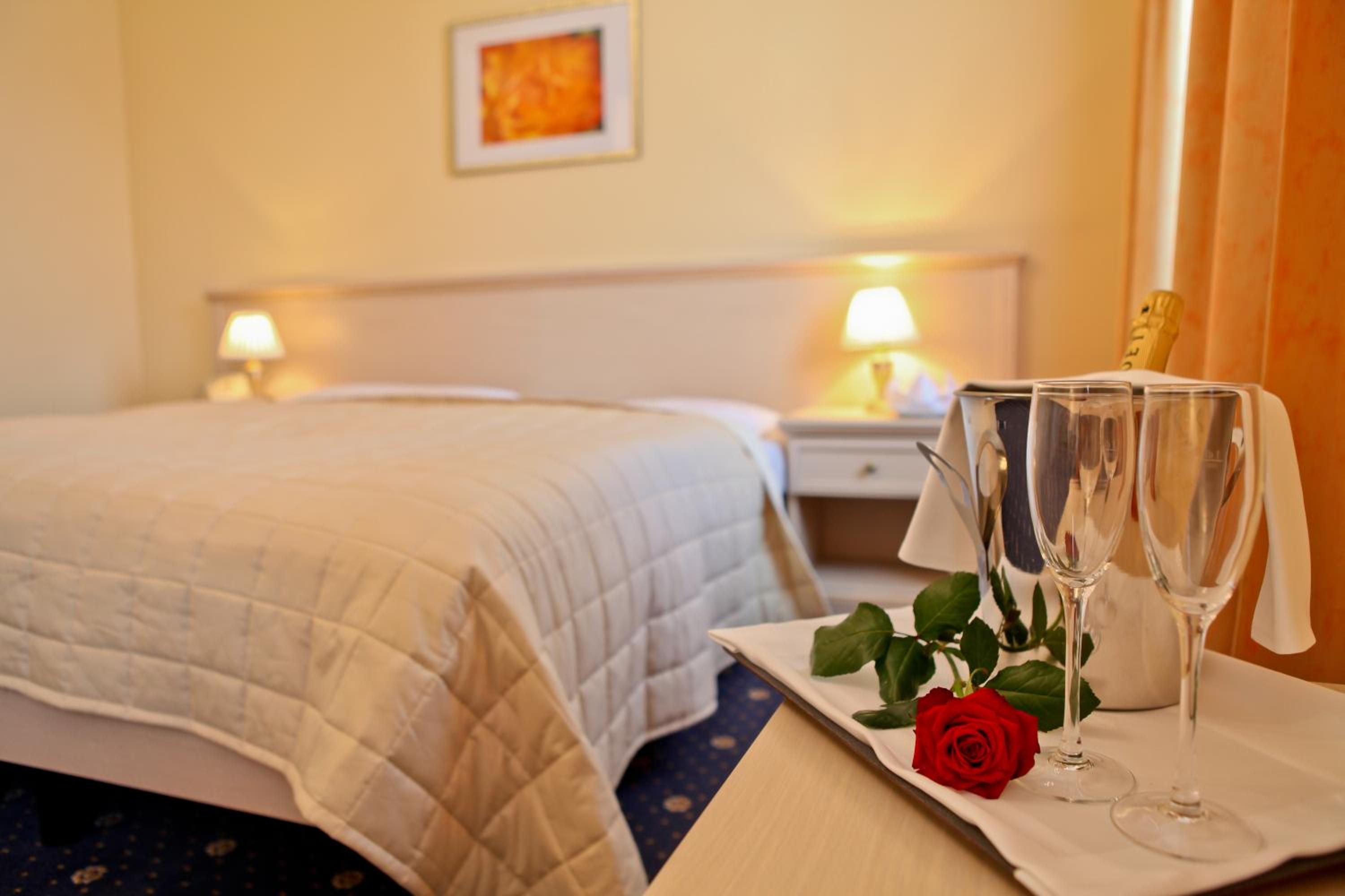 Superior Double Room with Lake View photo 3