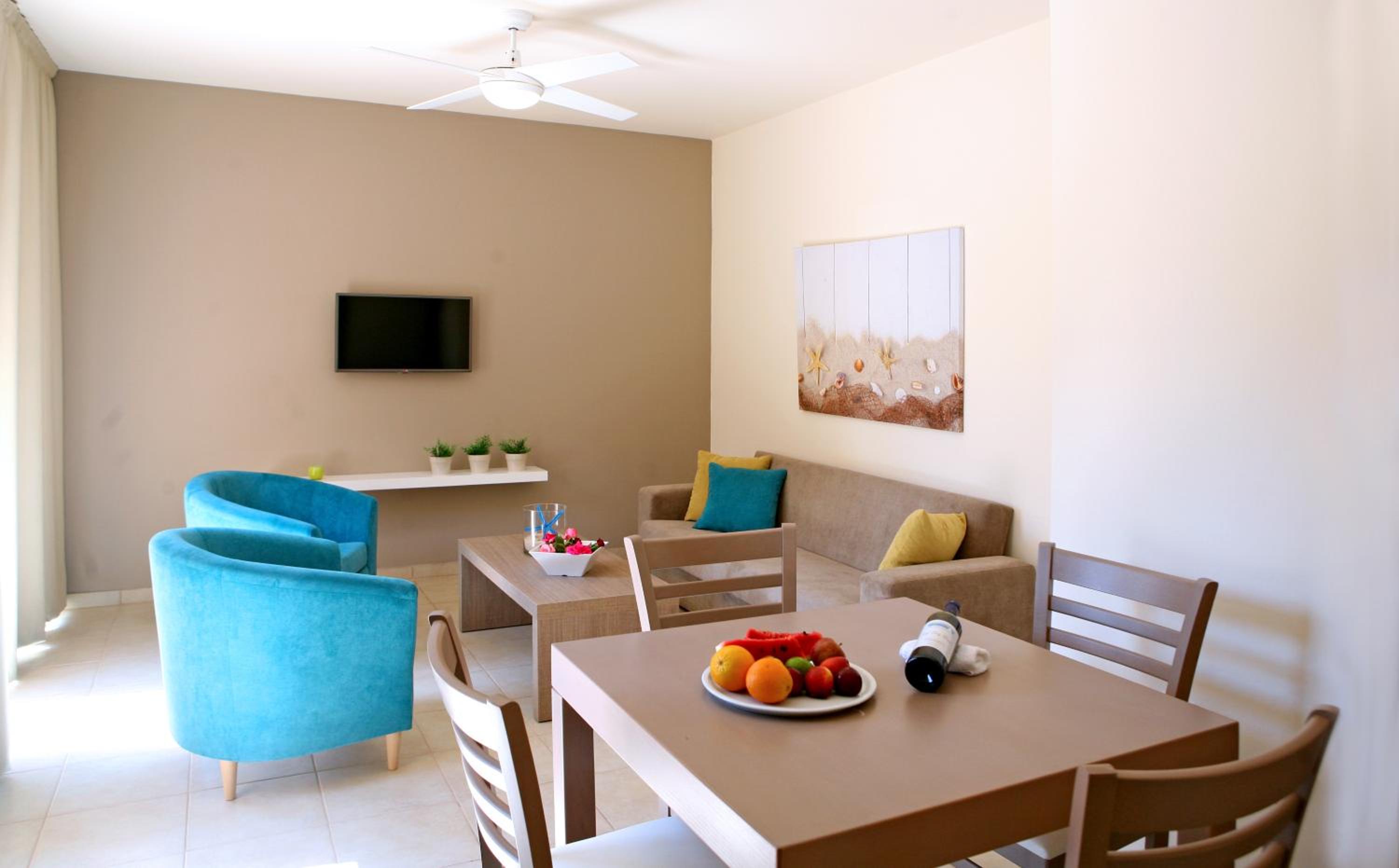 One-Bedroom Suite