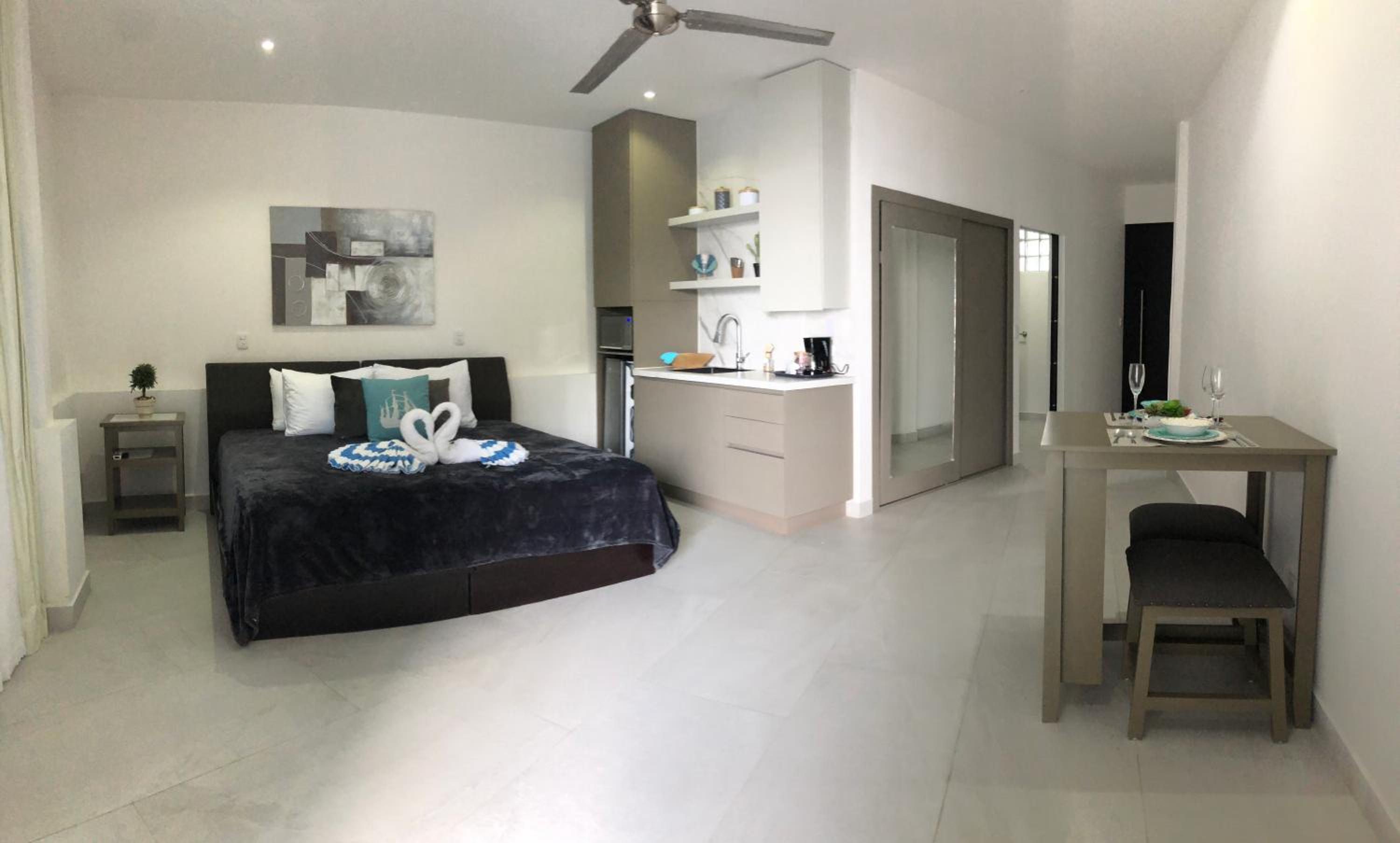 Suite with Pool View