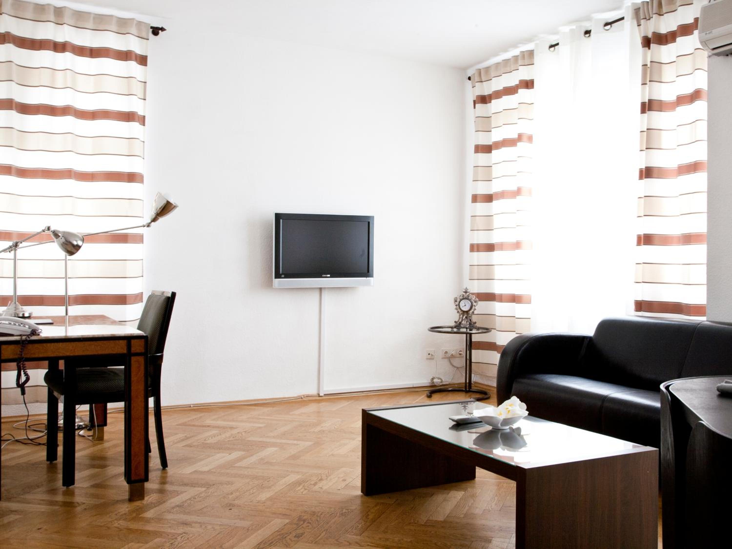 Apartment (3 Adults) - Photo 3