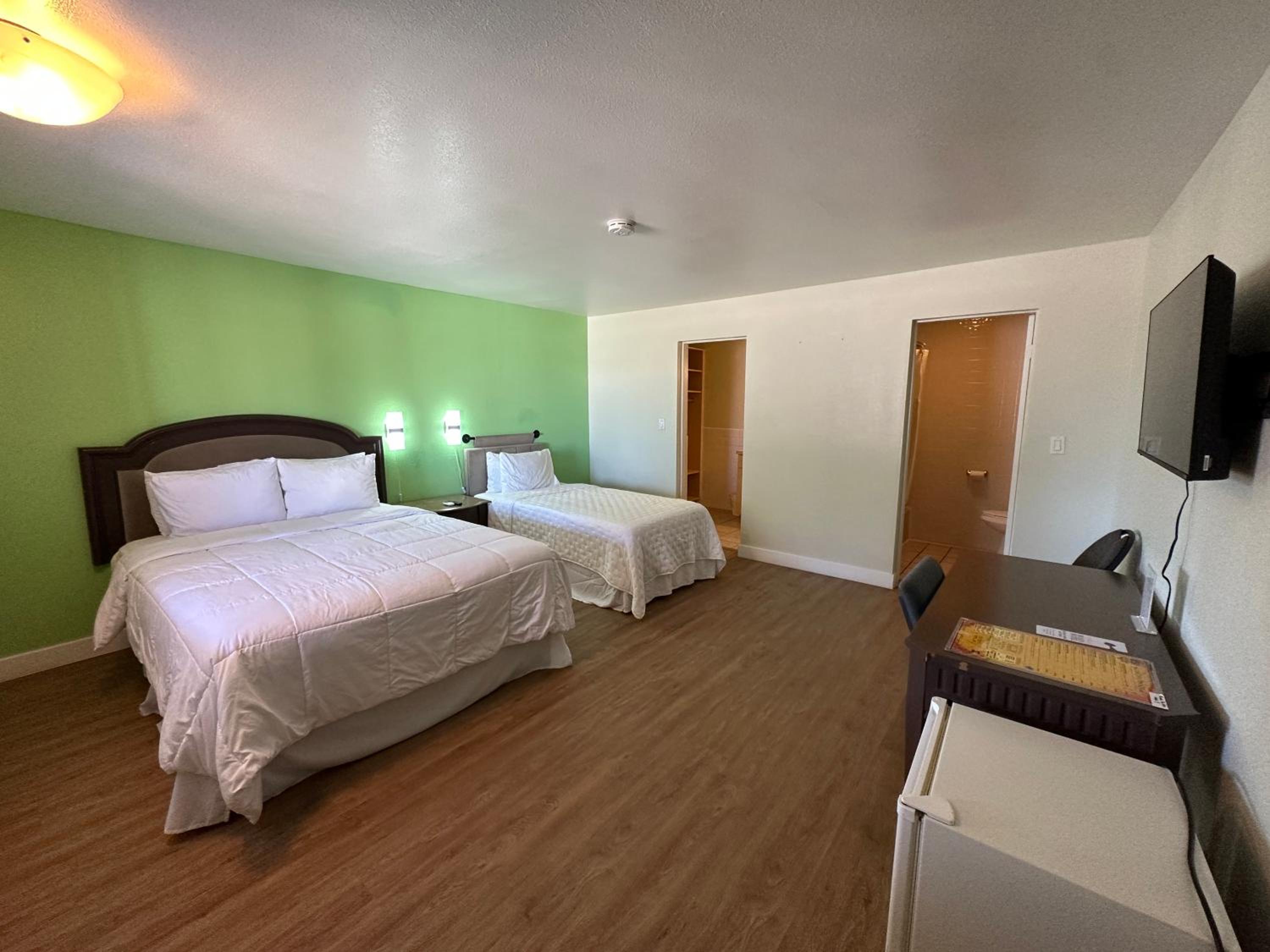 Triple Room - Photo 3
