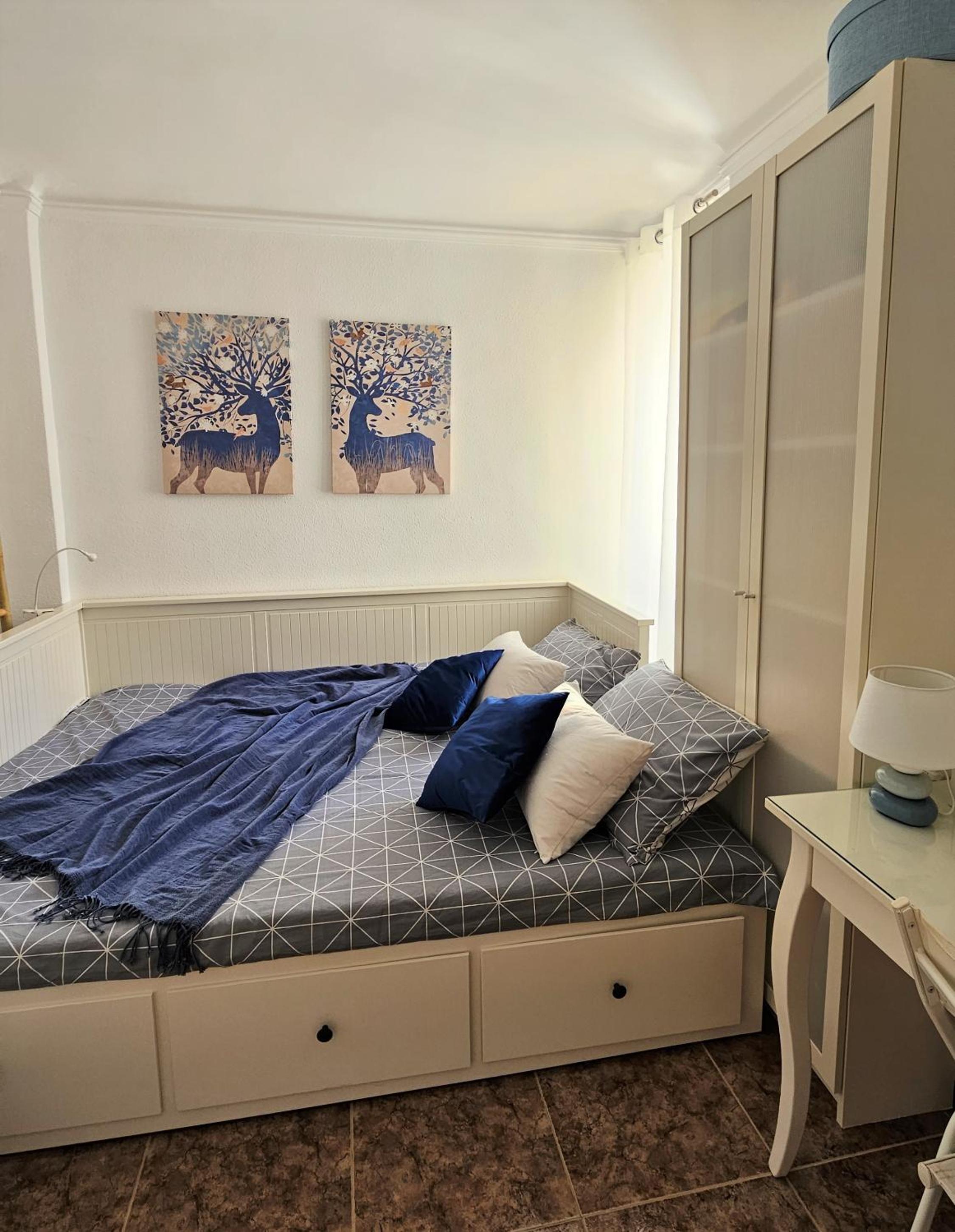 Two-Bedroom Apartment photo 2