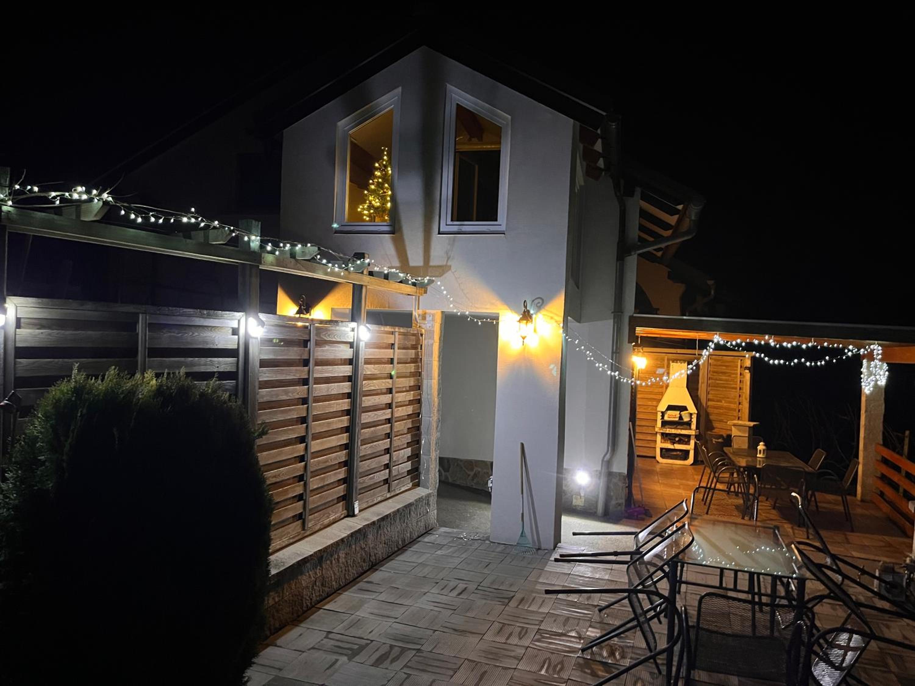 Three-Bedroom House photo 1