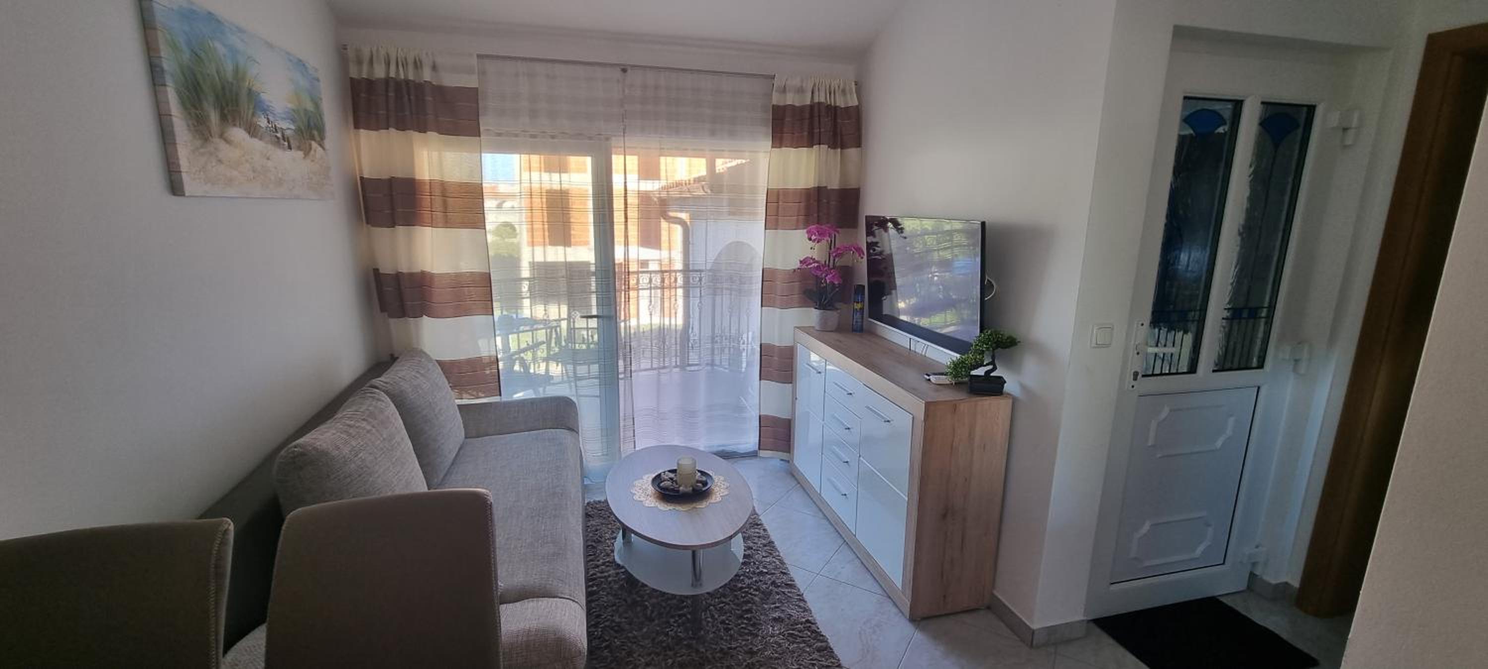 Apartment with Balcony