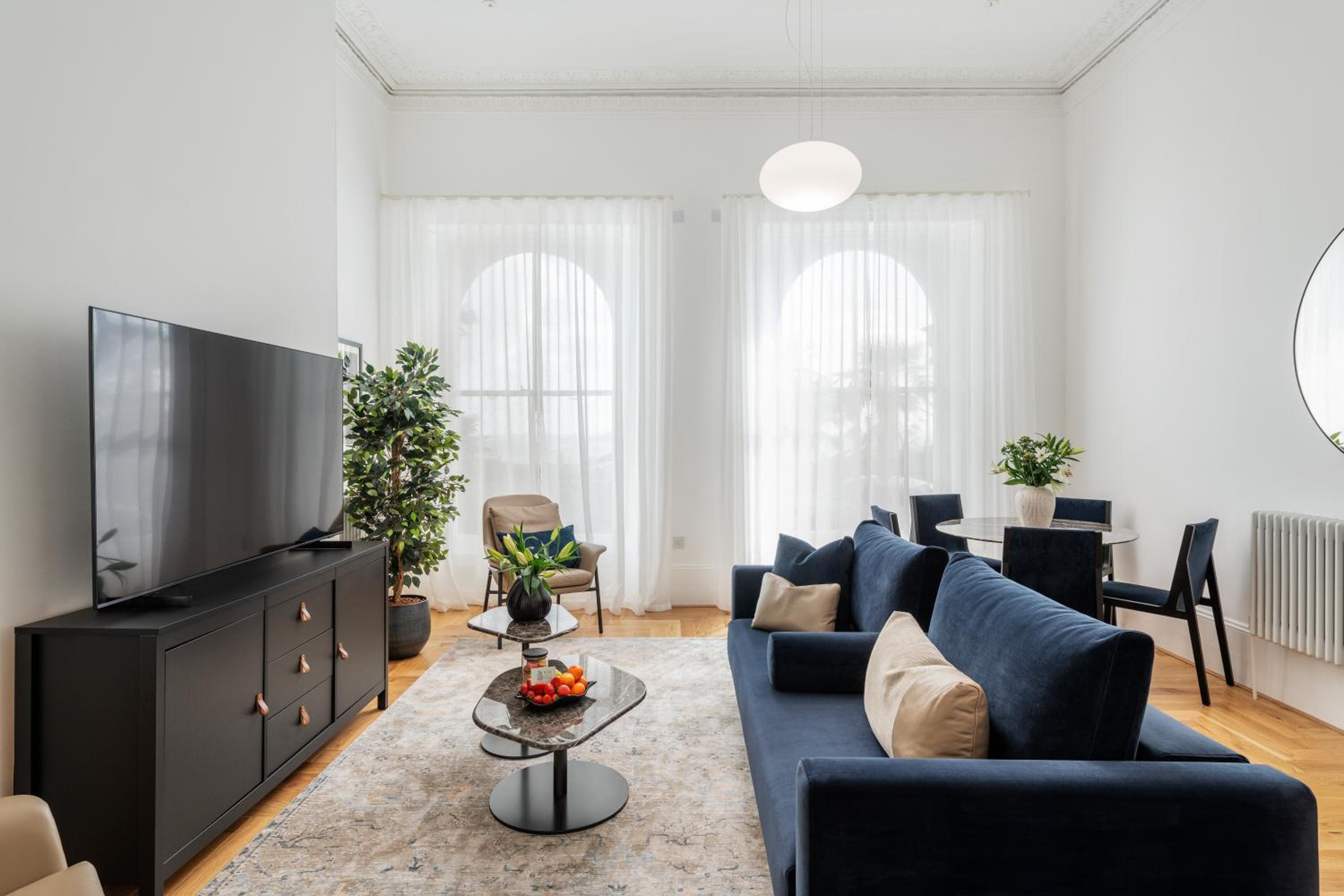 Duplex Apartment - Photo 2