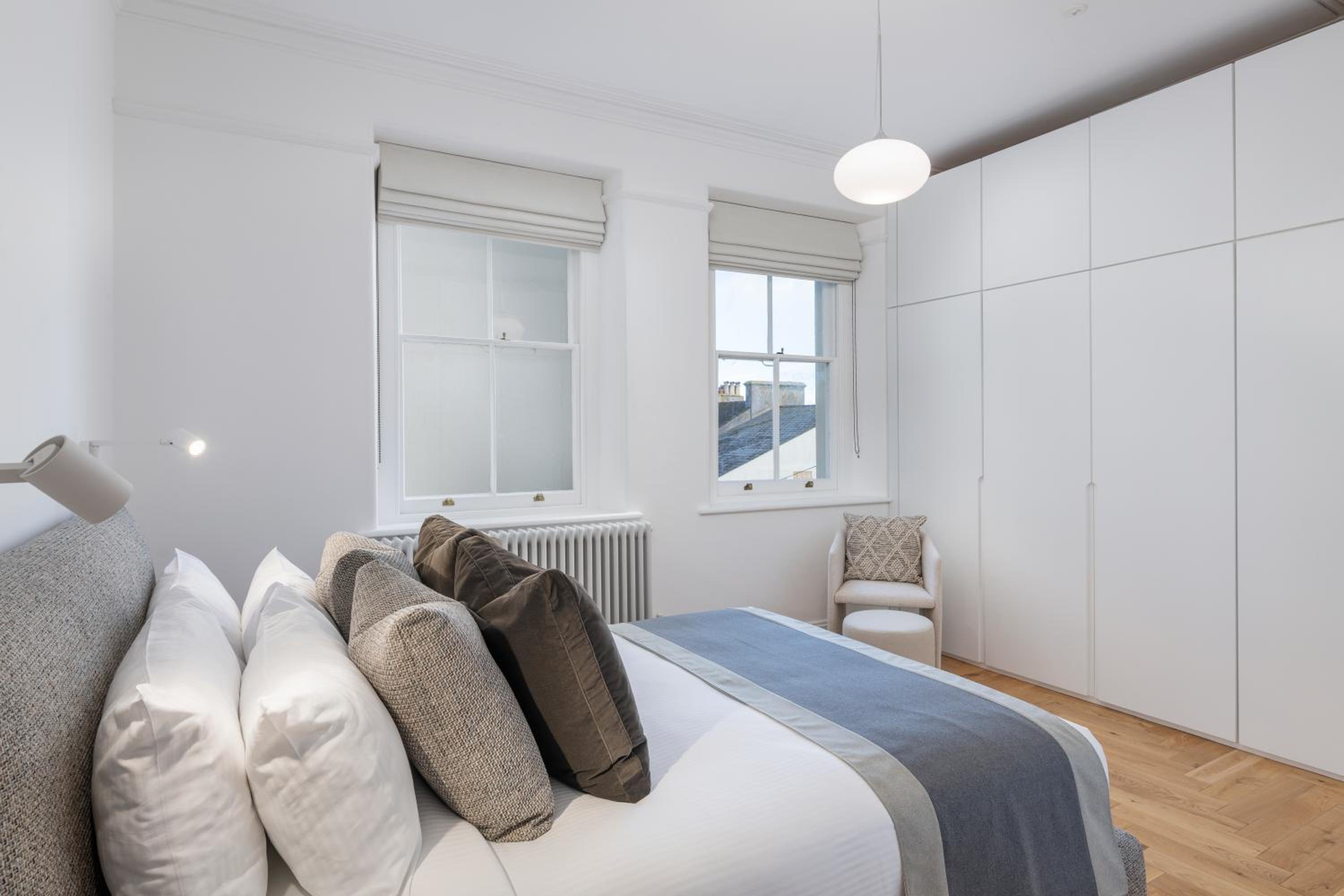 Apartment with Sea View - Photo 3