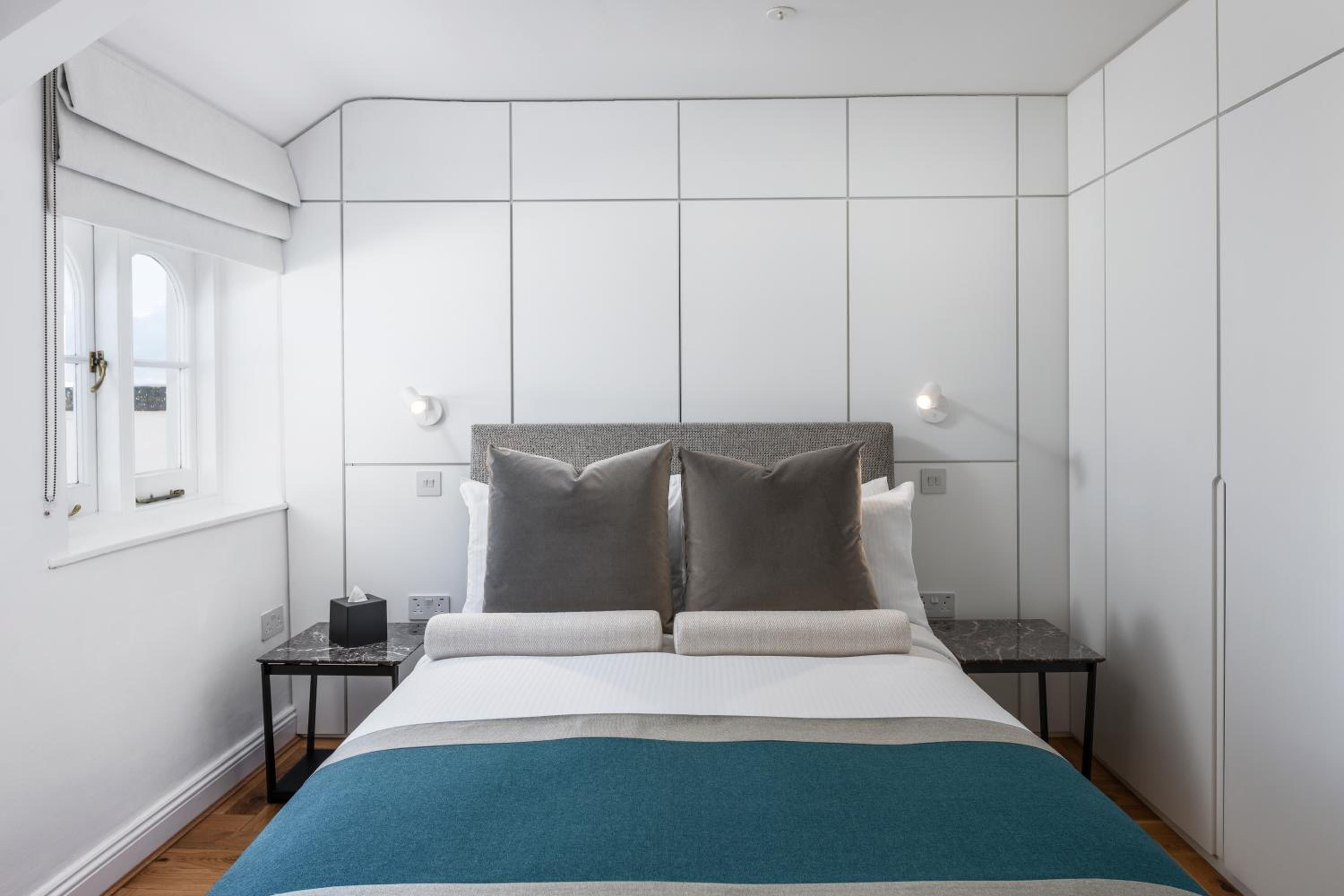 Penthouse Apartment - Photo 7