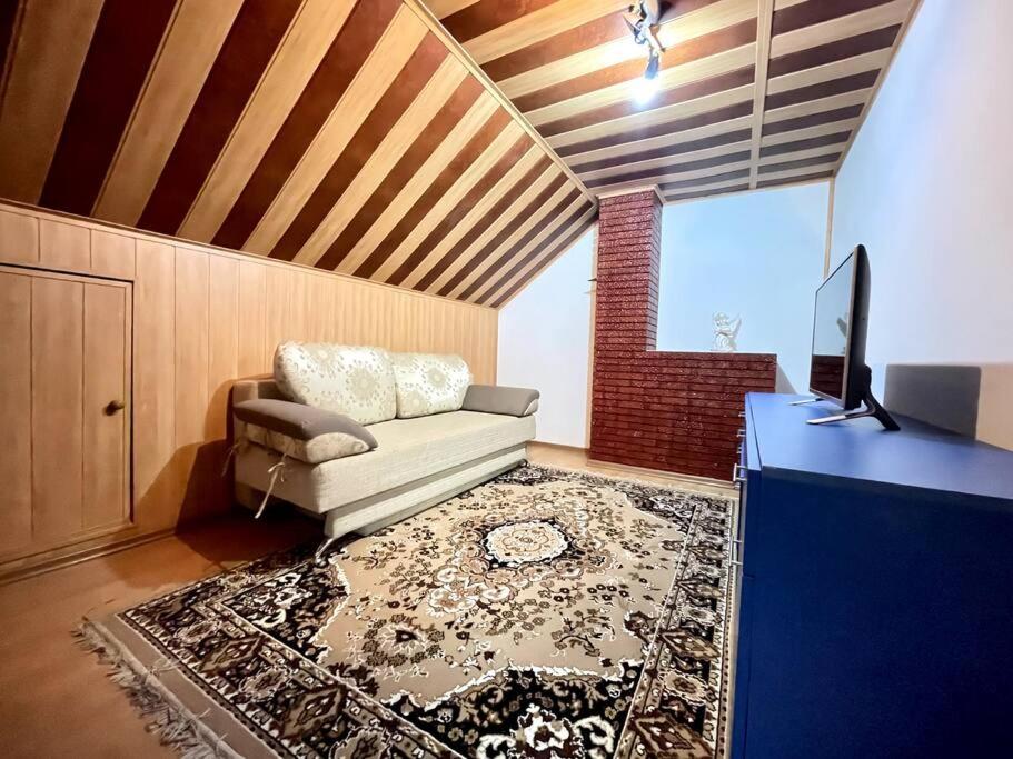 Three-Bedroom Villa photo 3