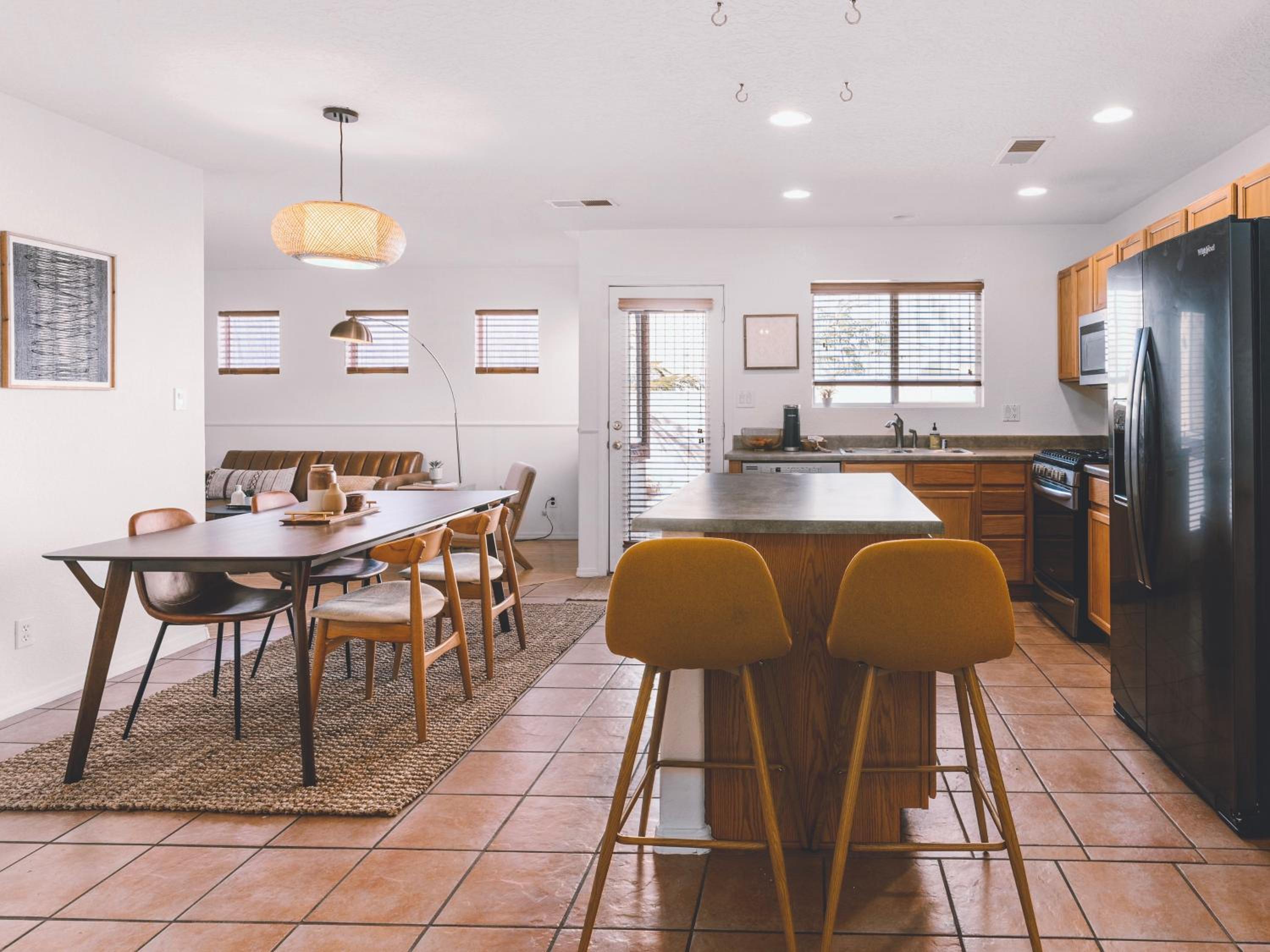 Three-Bedroom House photo 2