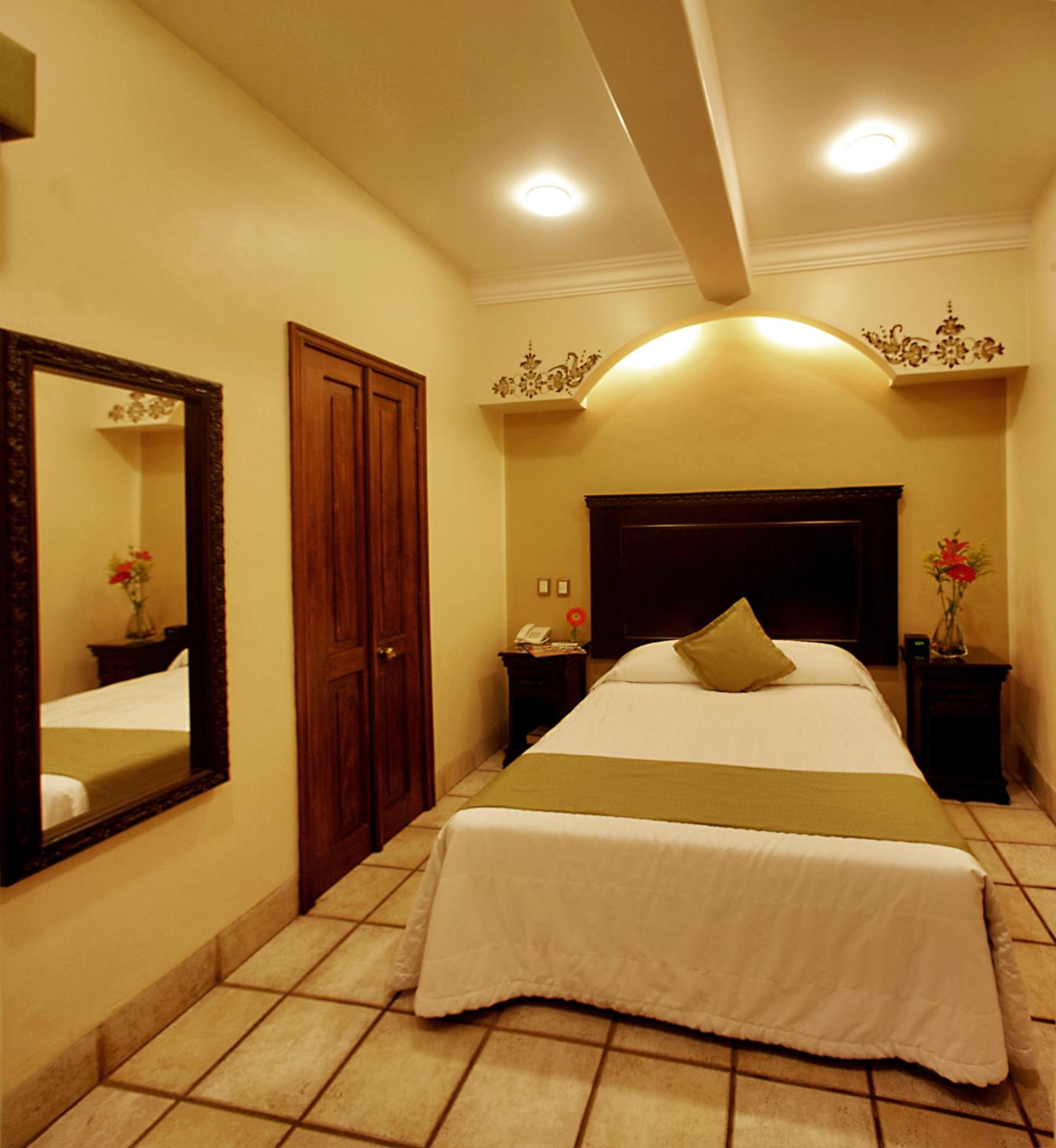 Economy Double Room - Photo 1