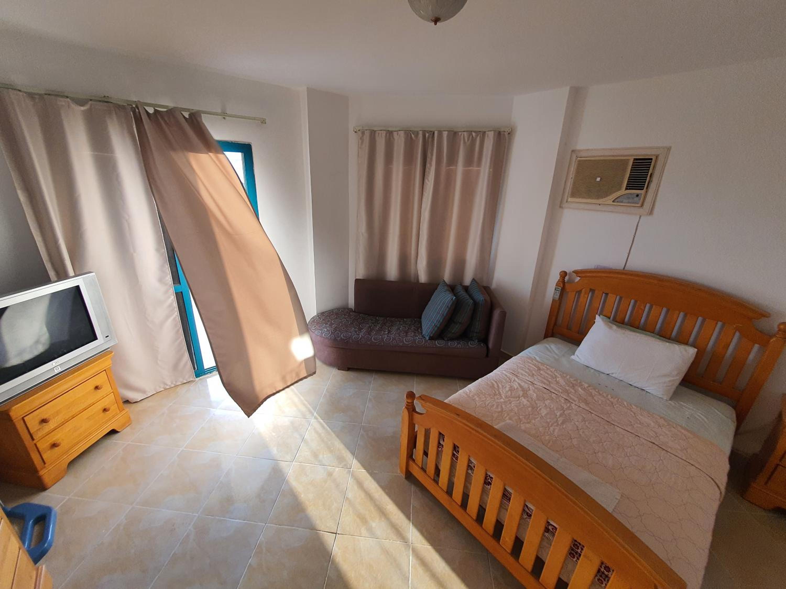 Female Dormitory Room photo 1