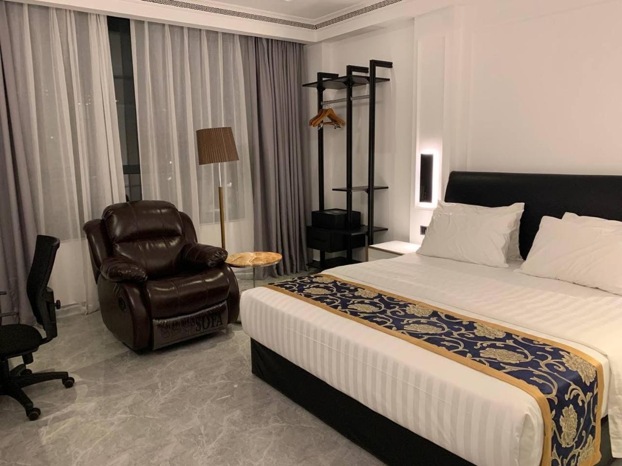 Premier Double Room - Photo 3