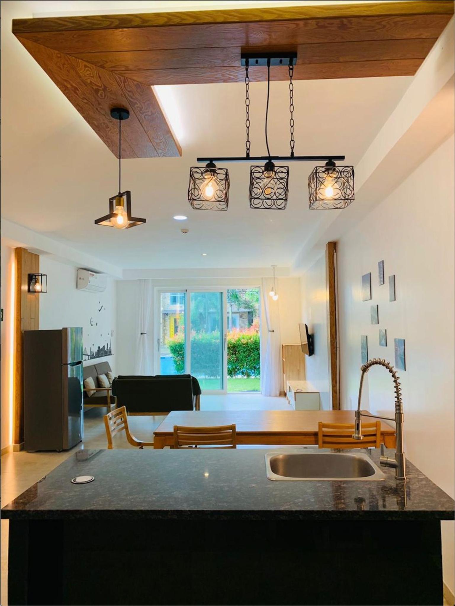 Villa with Private Pool - Photo 8