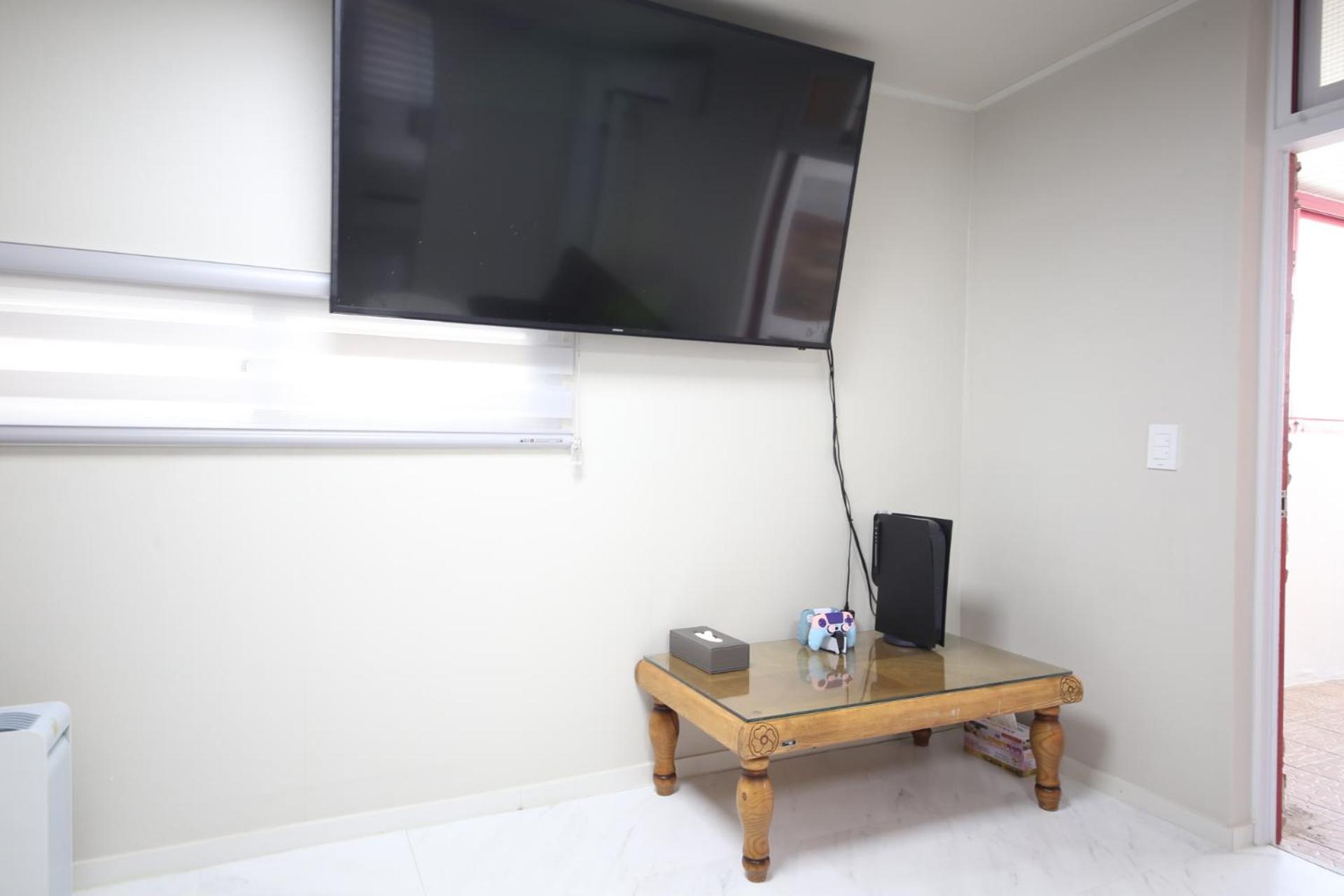 Family Suite - Photo 6