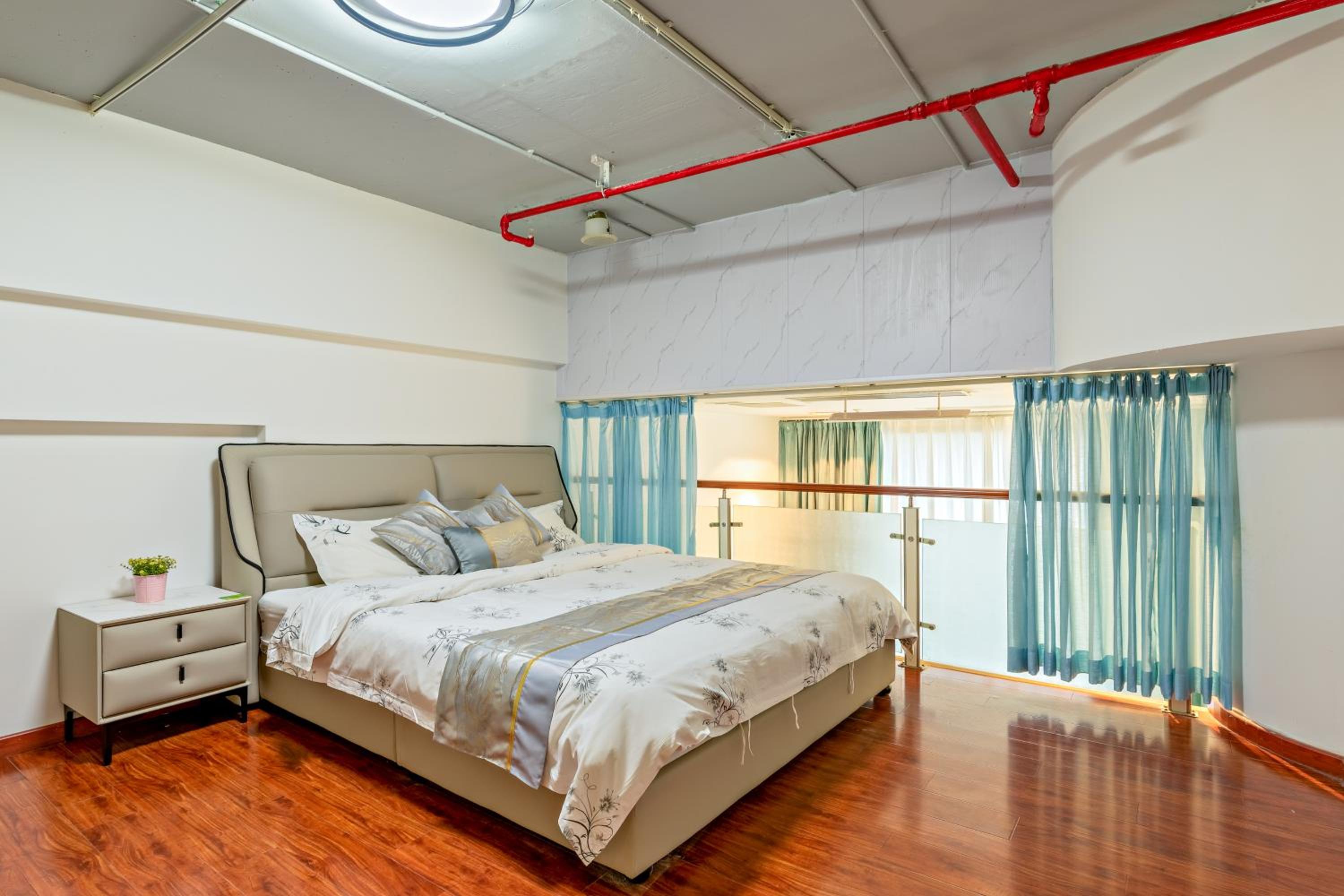 Duplex Apartment - Photo 12