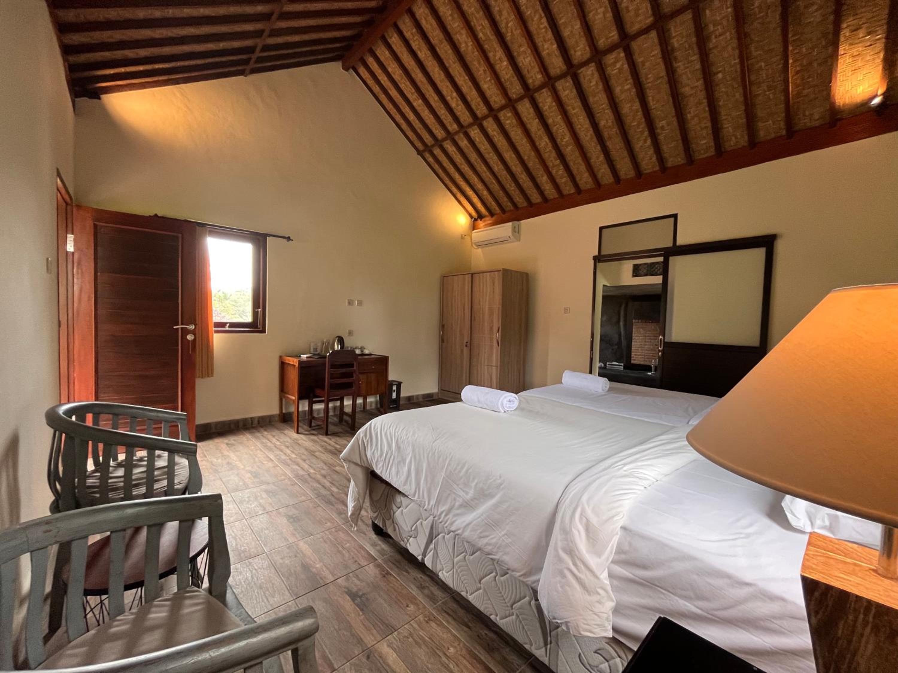 Riverside Room - Photo 4