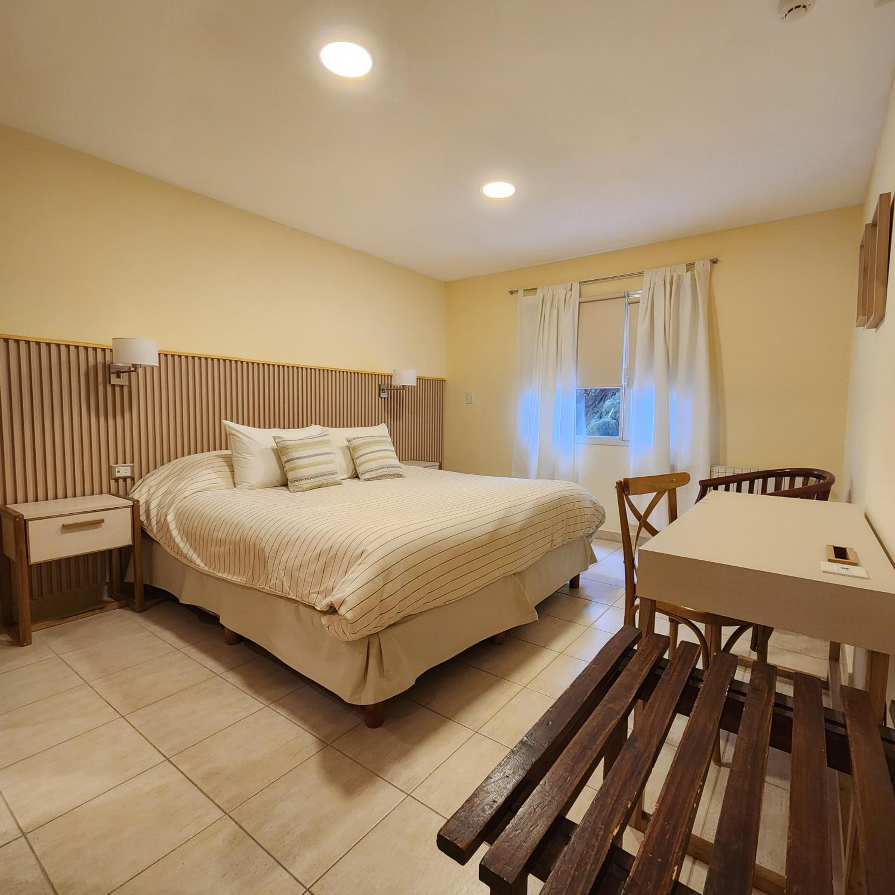 Standard Double or Twin Room photo 1
