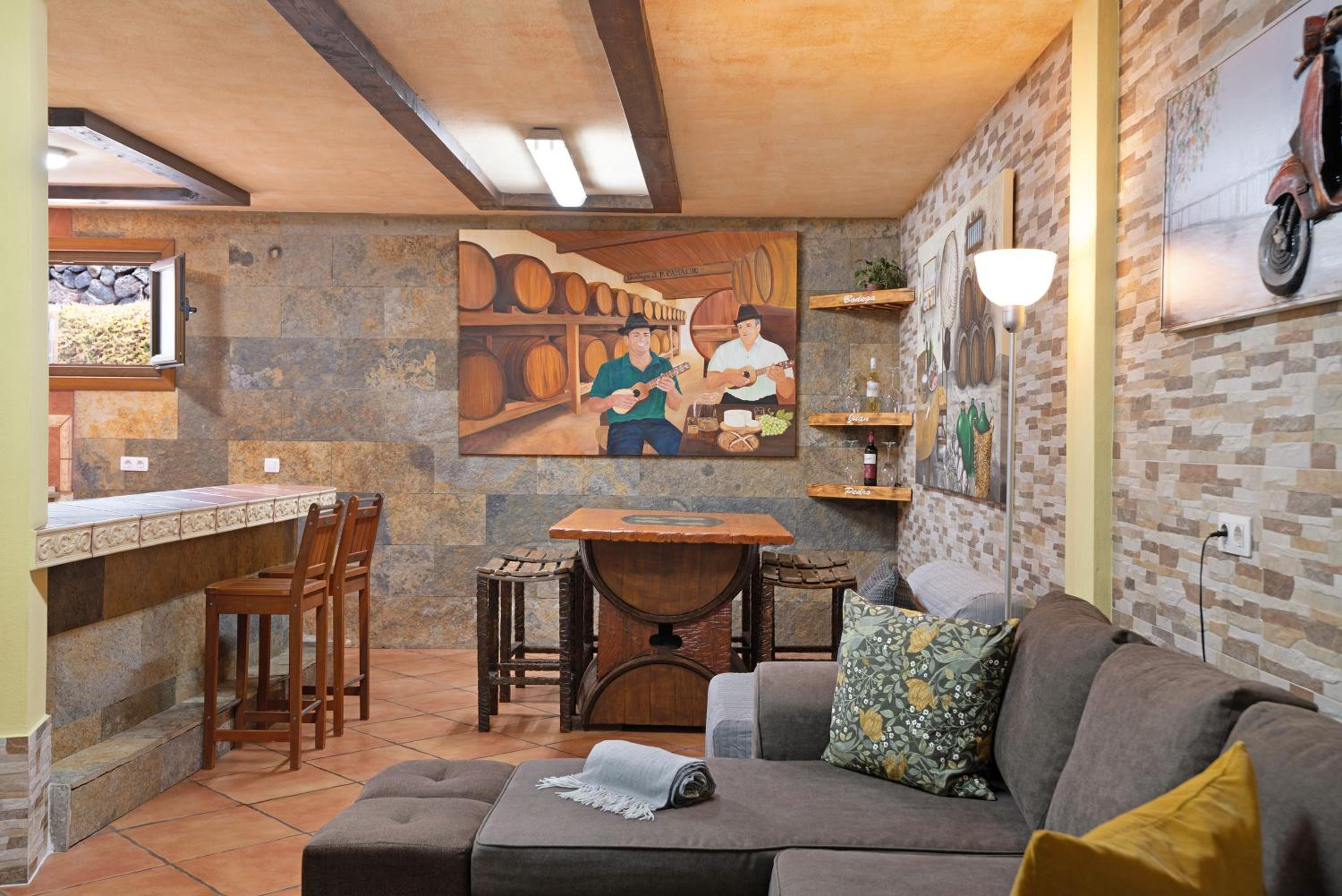 One-Bedroom House photo 2