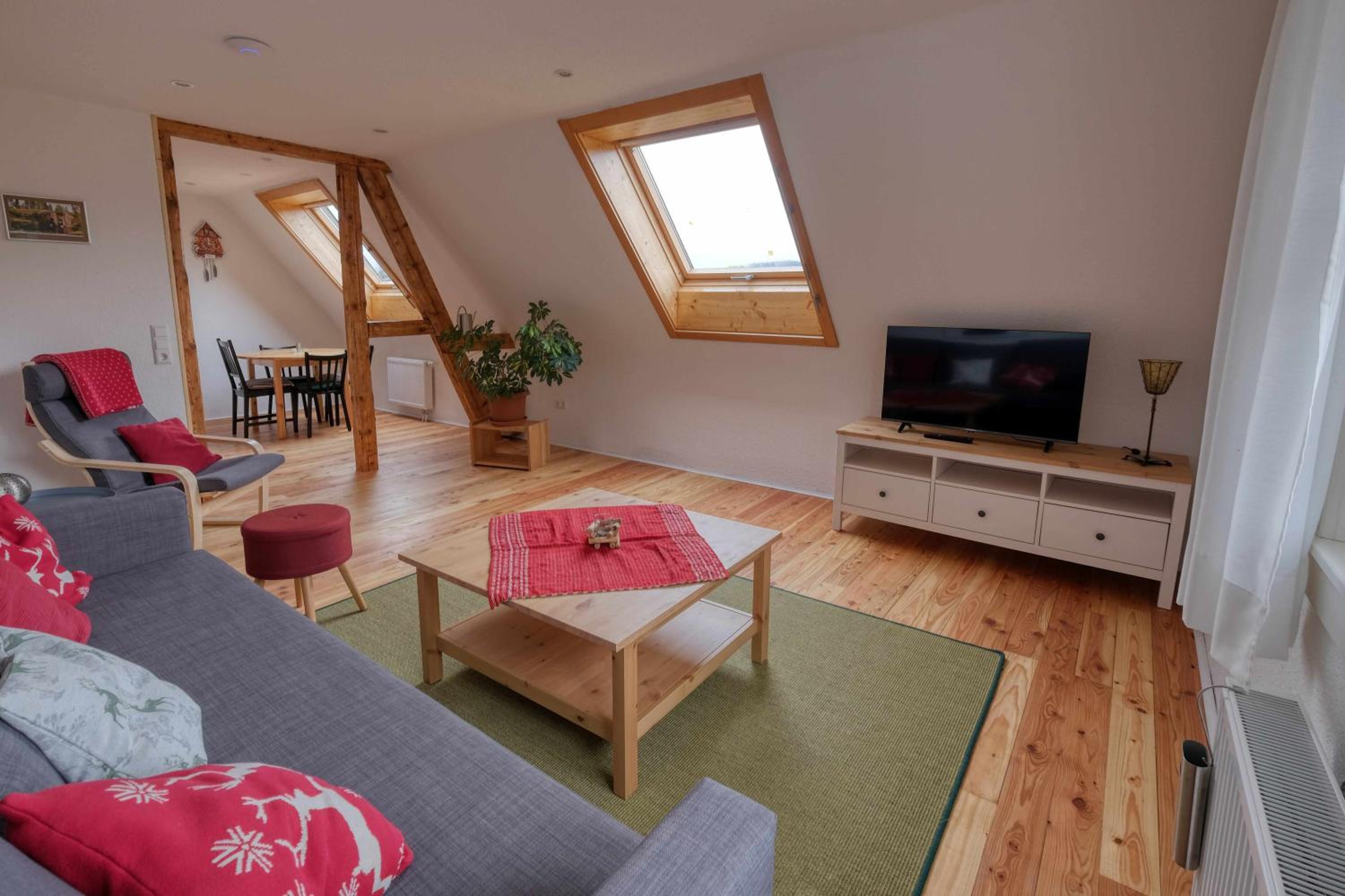 Two-Bedroom Deluxe Apartment with Garden View