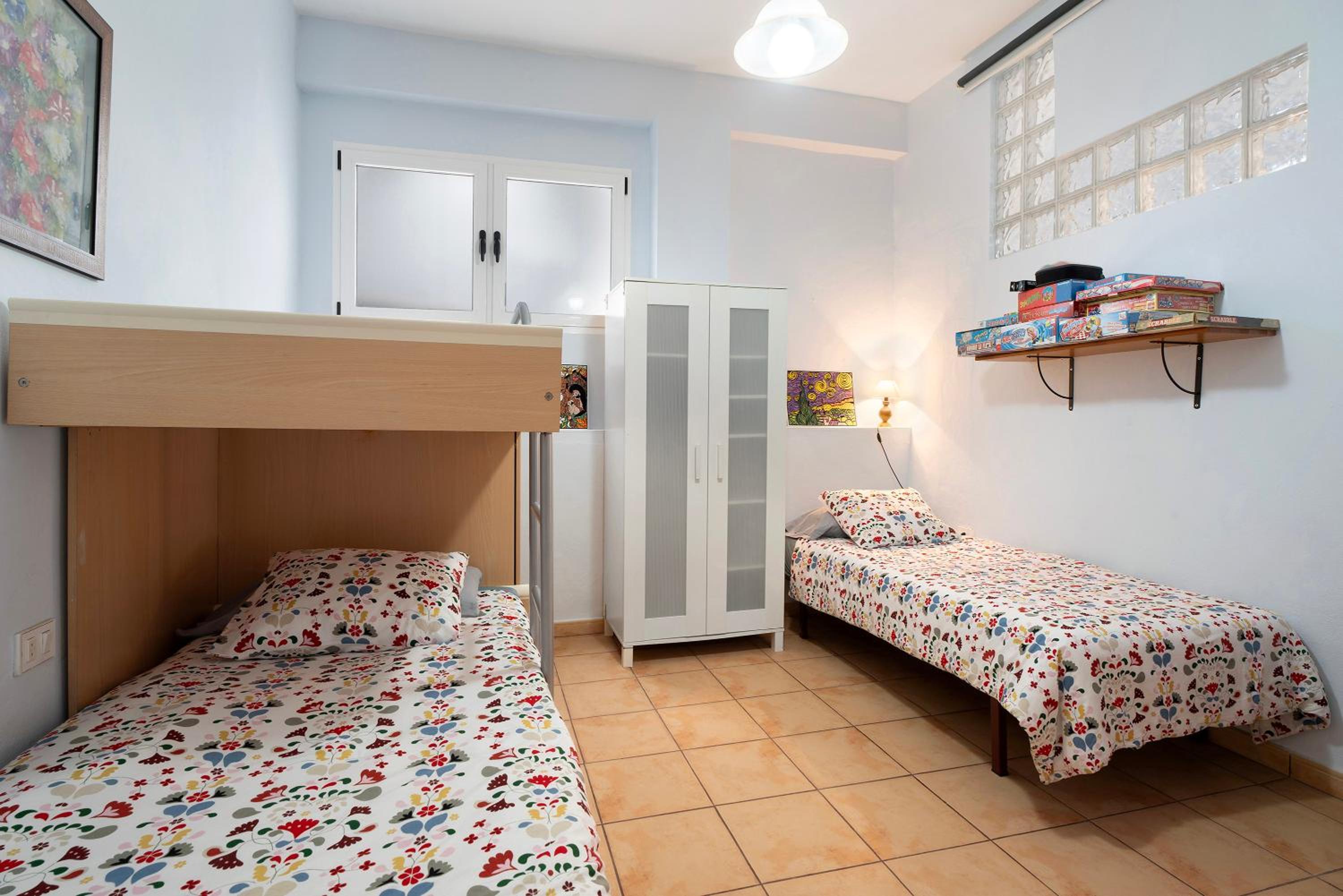 Two-Bedroom House photo 2