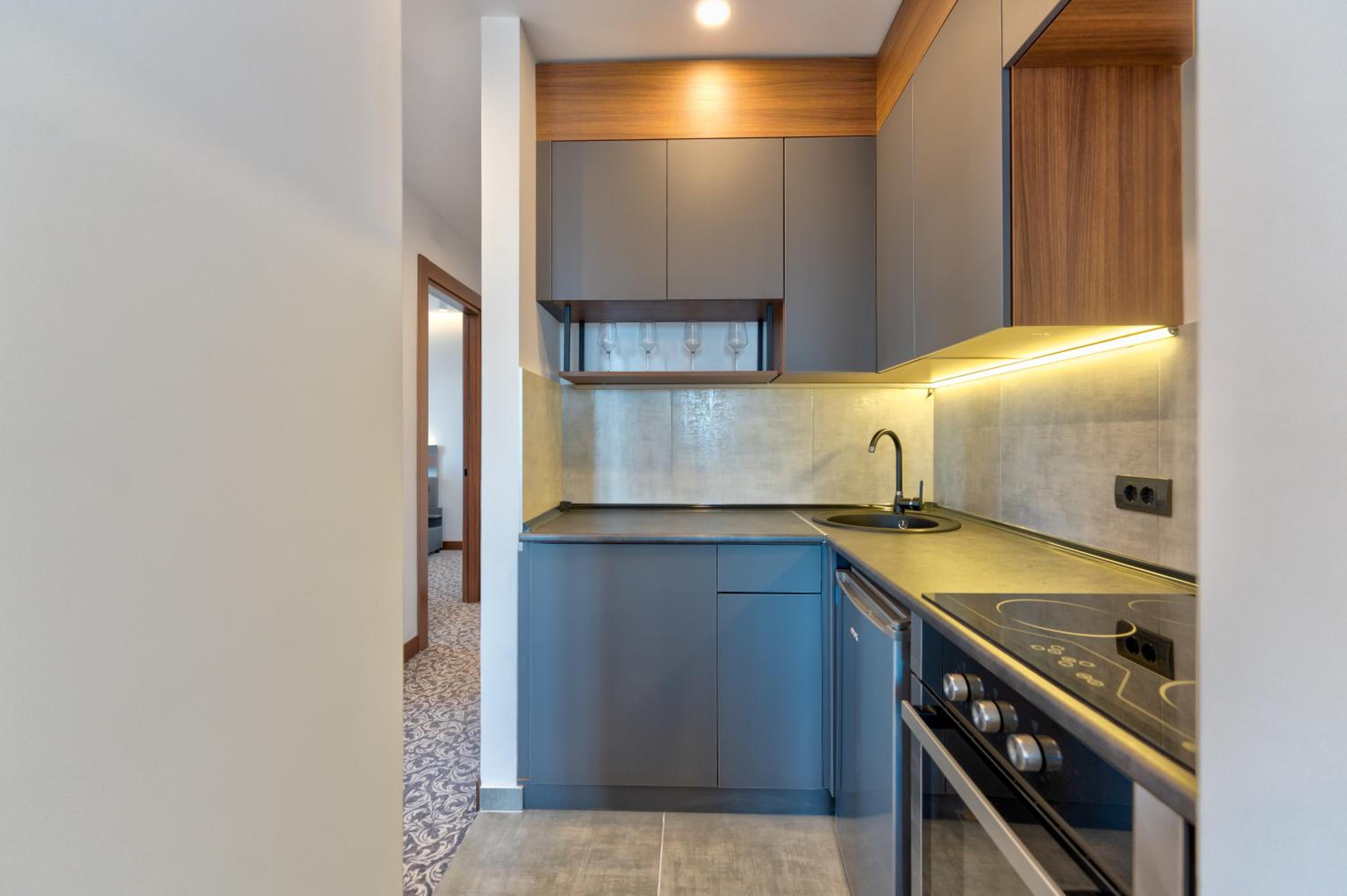 Two-Bedroom Apartment - Photo 9